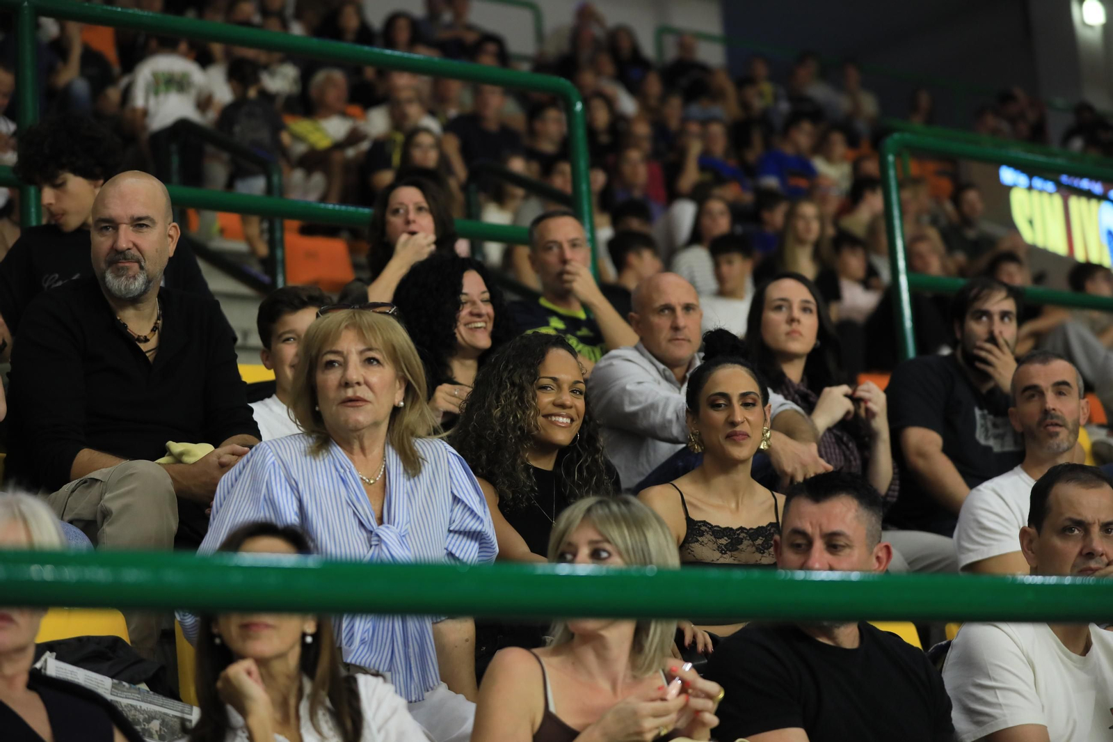 Galería | El Pazo y el COB sufren la primera derrota de la temporada ante el Cantabria