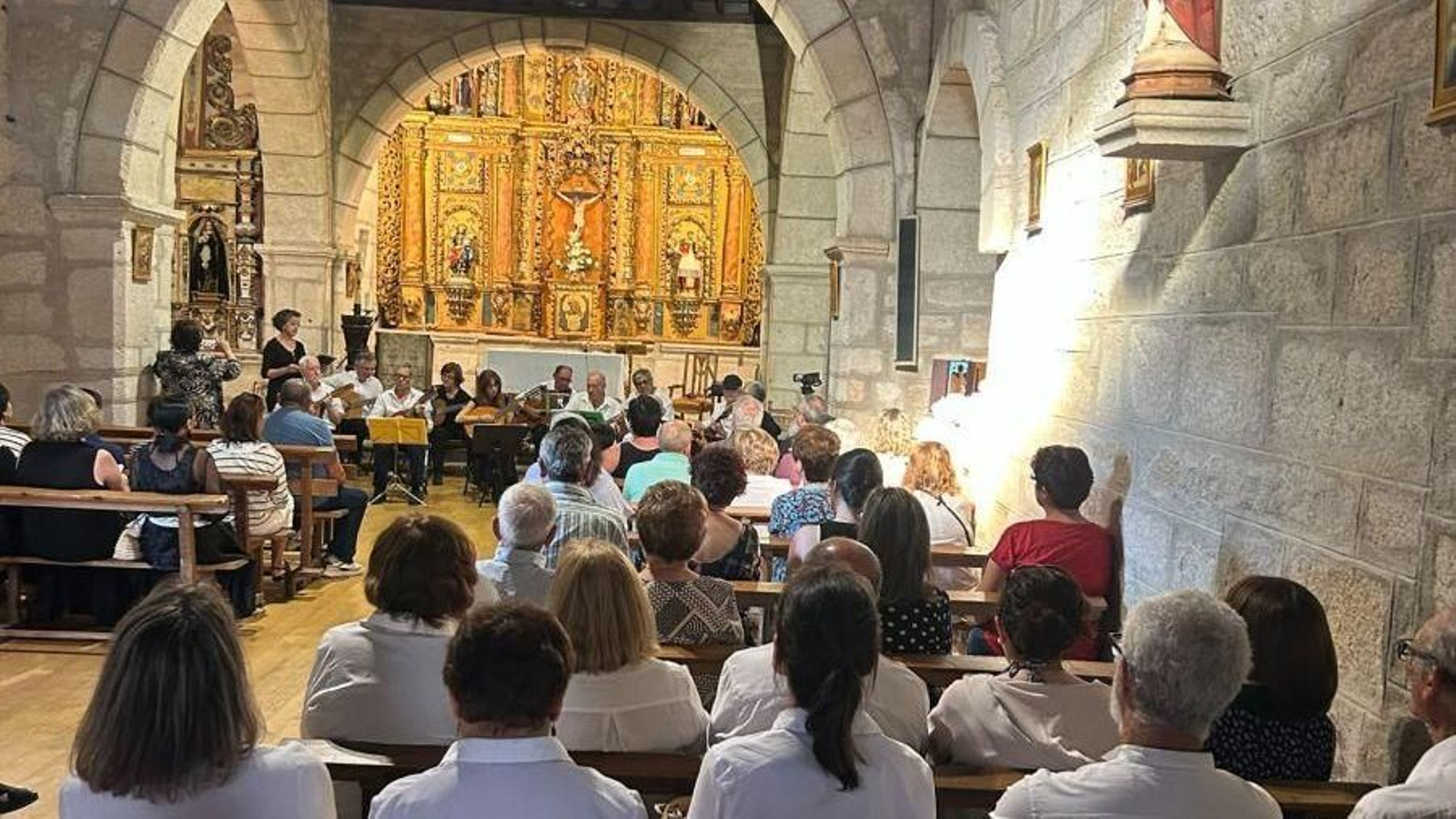 Actuación musical del pasado fin de semana en Parada de Sil.