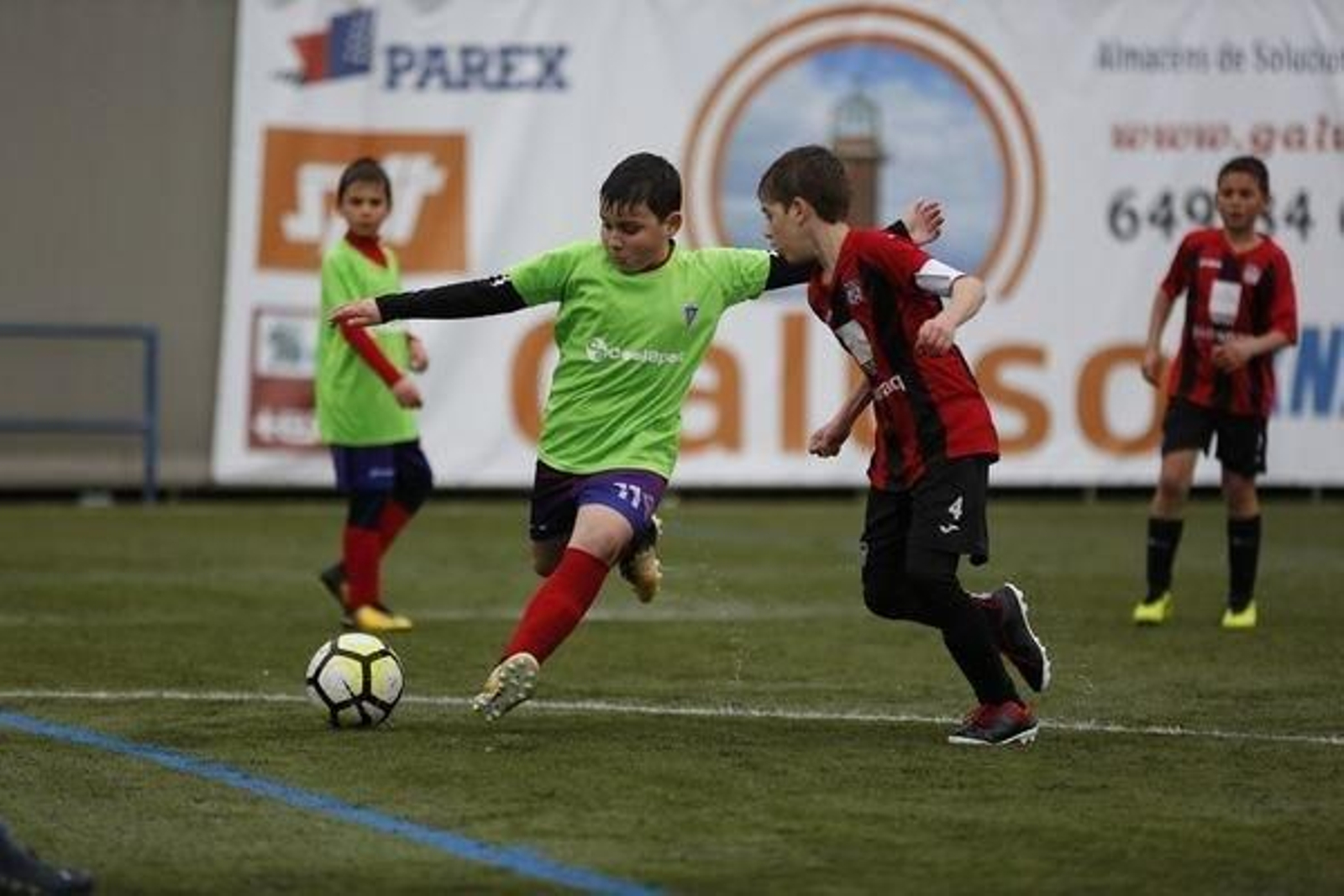 Santa Cruz de Arrabaldo (Ourense). 30/03/18. Torneo de fútbol alevín en Santa Cruz de Arrabaldo.
Foto: Xesús Fariñas