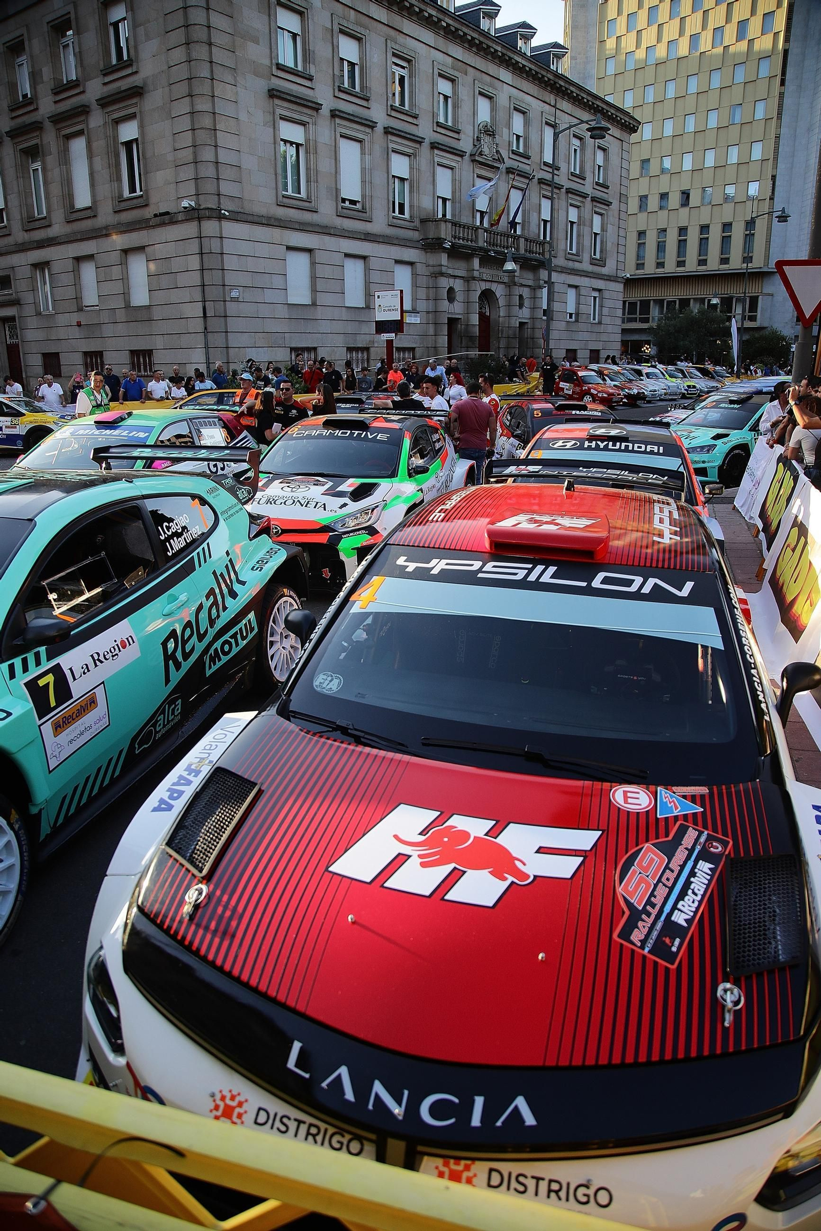 Galería | Arrancan los motores con la ceremonia de inauguración del Rally de Ourense, en fotos