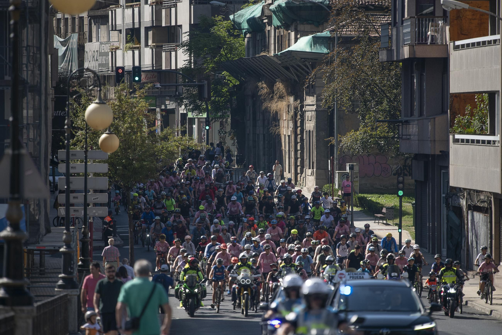 Galería | Ourense disfruta de un Día da Bici con sol, ambiente familiar y regalos