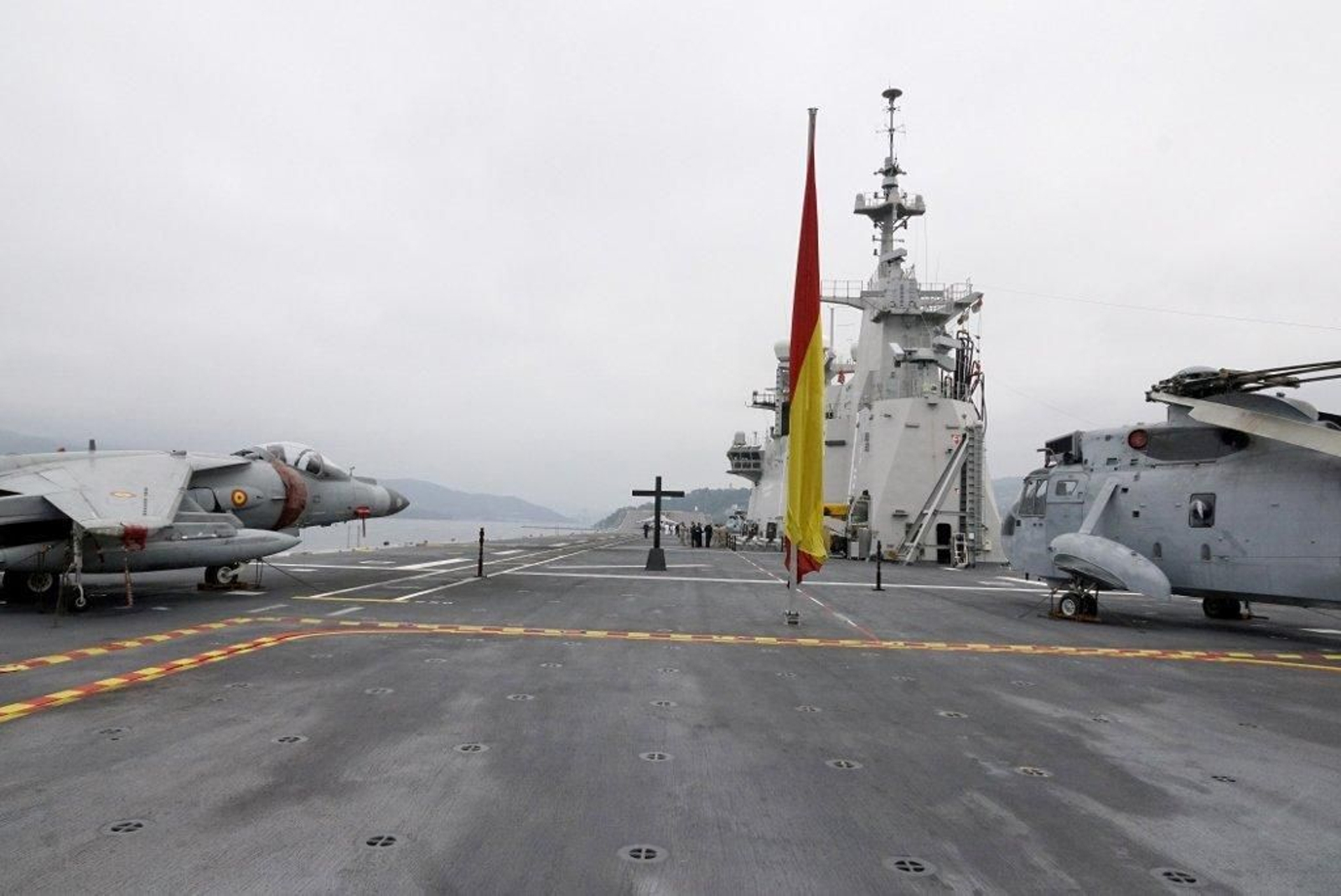 El portaviones Juan Carlos I en Vigo  (6) (1024x684)