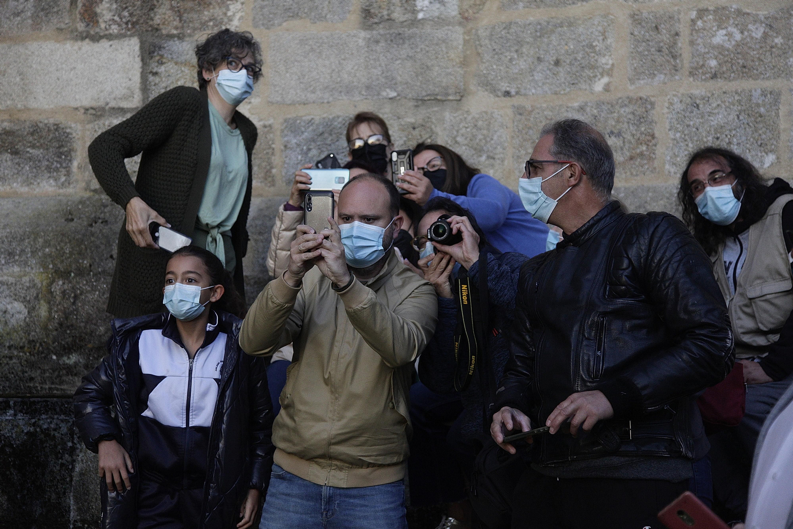 El equinoccio de otoño, a través de las ventanas de la capilla de San Miguel de Celanova. MIGUEL ÁNGEL