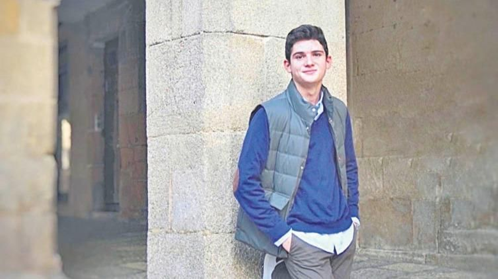 Joaquín Moreiras, Premio Extraordinario ESO.