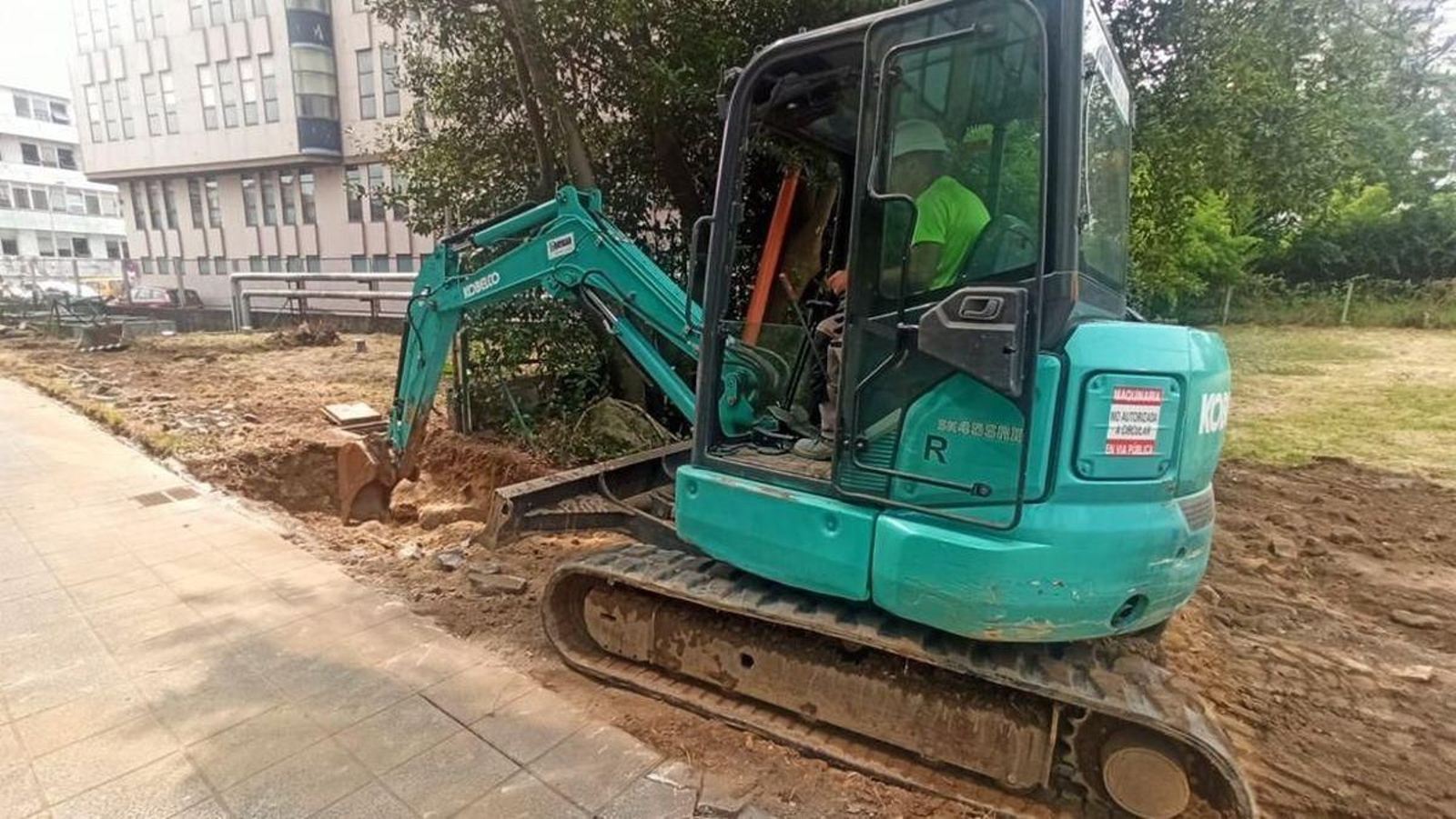 Comienzan los movimientos de tierra en la calle Lalín.