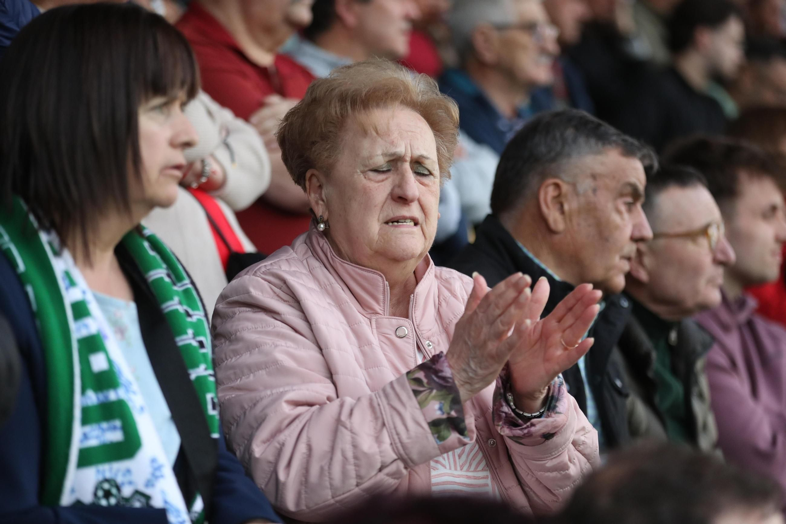 Galería | Empate a uno entre el CD Arenteiro y Ourense CF en el derbi termal