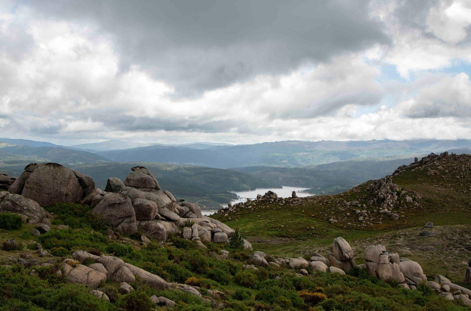 Olelas es un lugar rodeado de lagos
