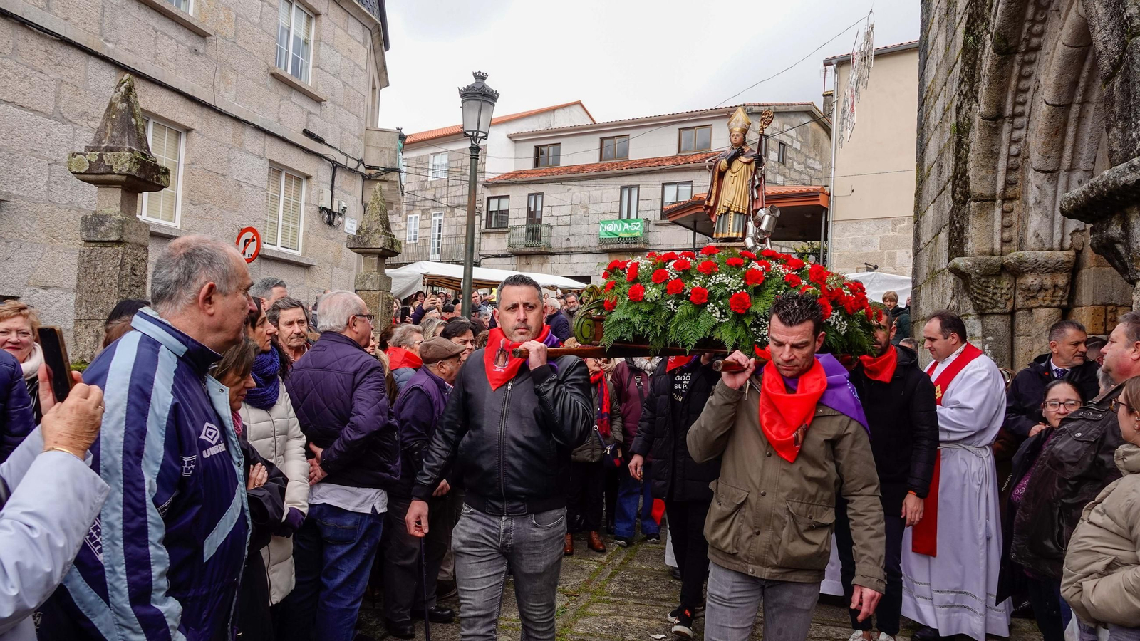 Galería | Bembrive celebra San Blas, la gran romería invernal de Vigo