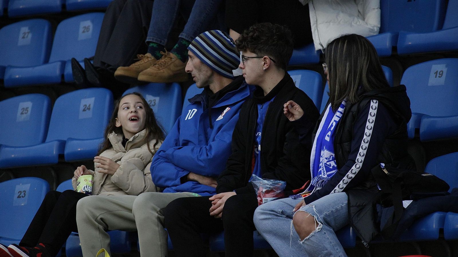Galería | Tarde de lluvia y fútbol en O Couto para el Ourense CF y CD Guadalajara