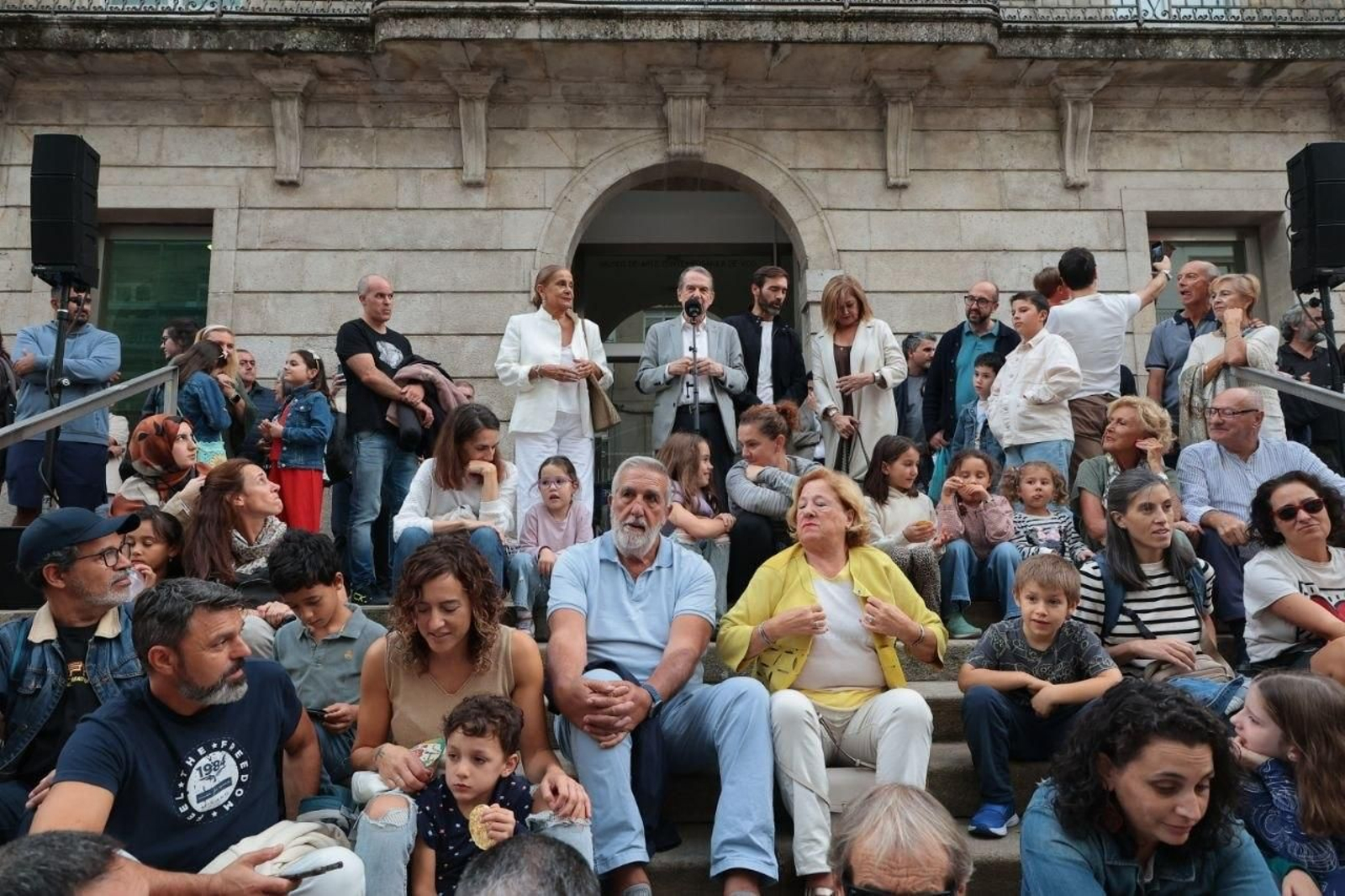 Galería | Acrobacias y humor para estrenar Vigocultura en Vigo