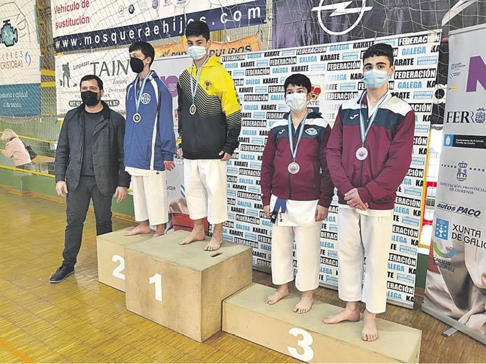Samuel Seoane consiguió los oros en kumite y en kata juvenil.