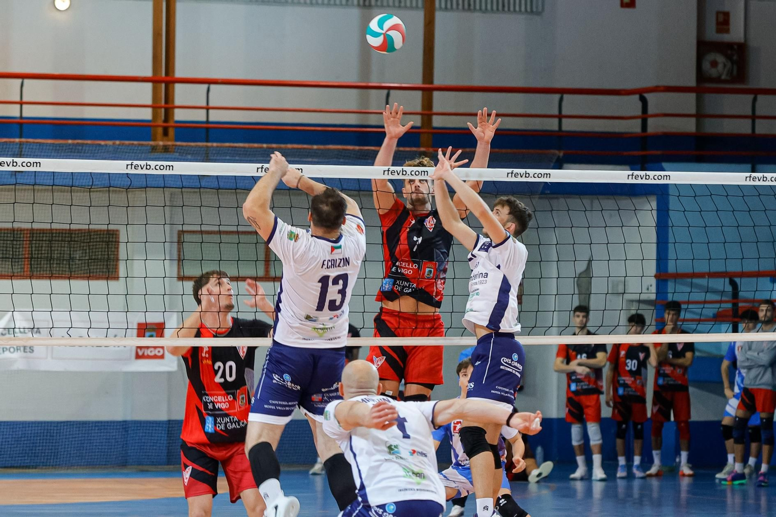 El Club Vigo vuelve al pabellón de Coia en busca de su mejor versión.