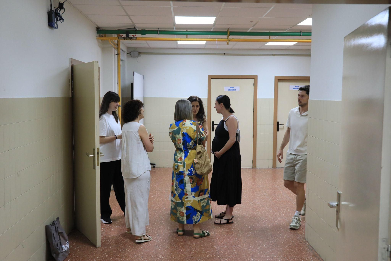 Galería | 1.500 opositores de Educación para 15 plazas en Ourense y muchos nervios en las aulas