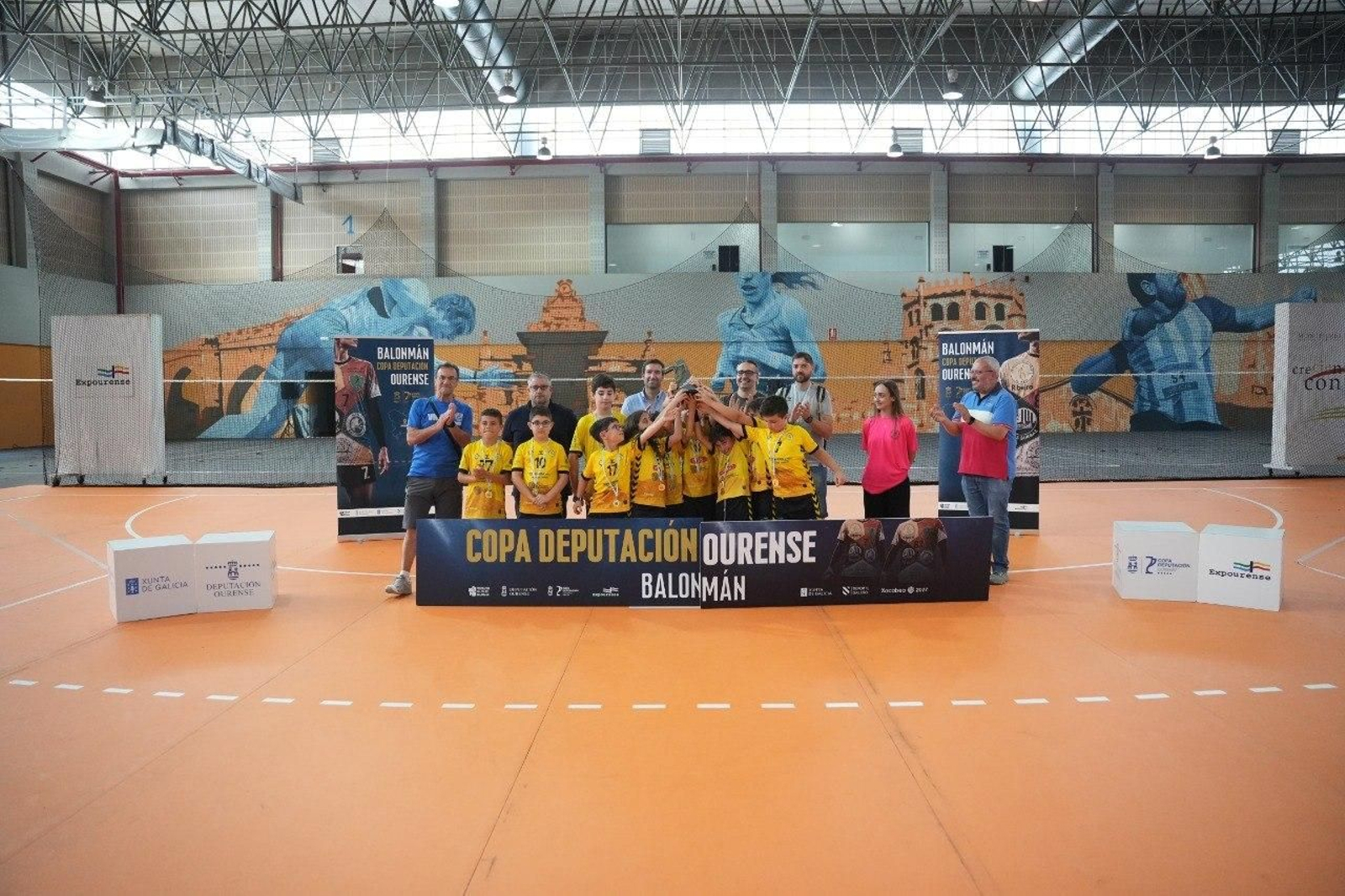 Fin de curso en el voleibol y el balonmano