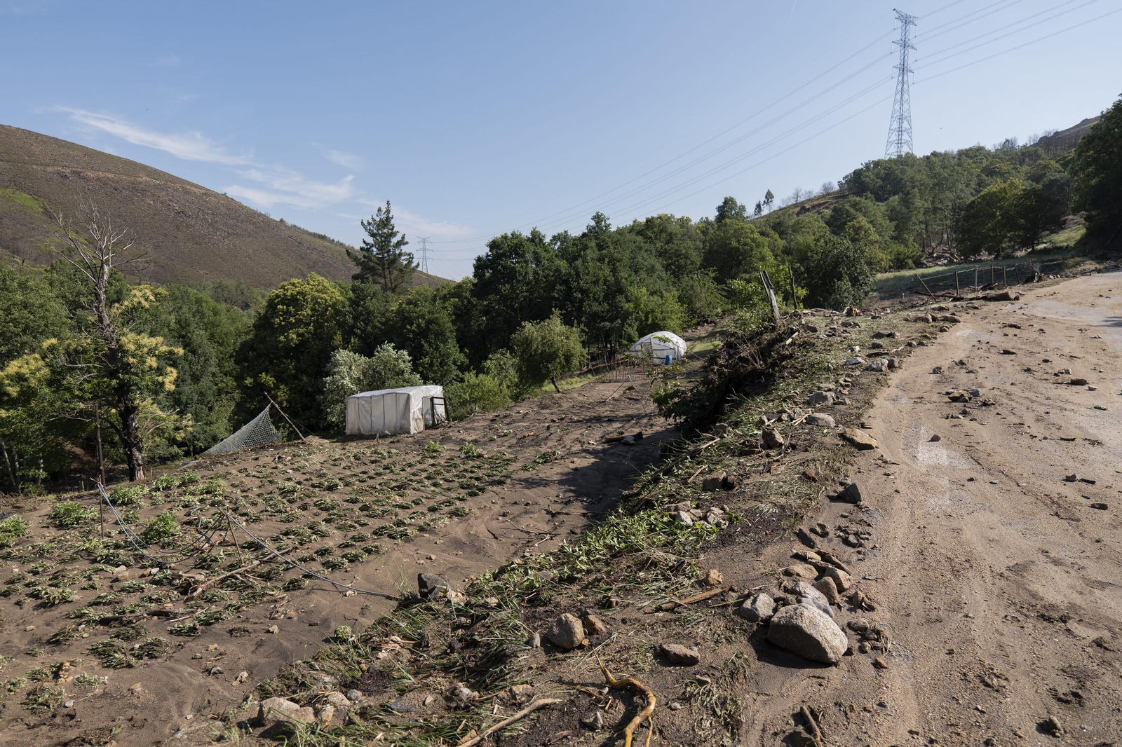Galería | A Bouza, en Viana, zona cero de la destrucción en la provincia de Ourense por las lluvias torrenciales