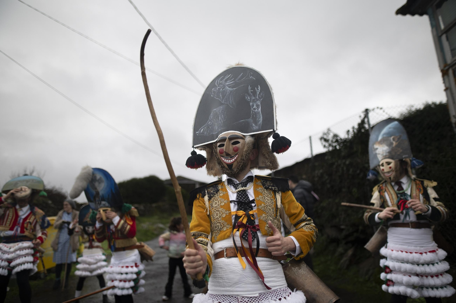 Galería | Los Felos llevan sus trastadas y travesuras a la sierra de Maceda
