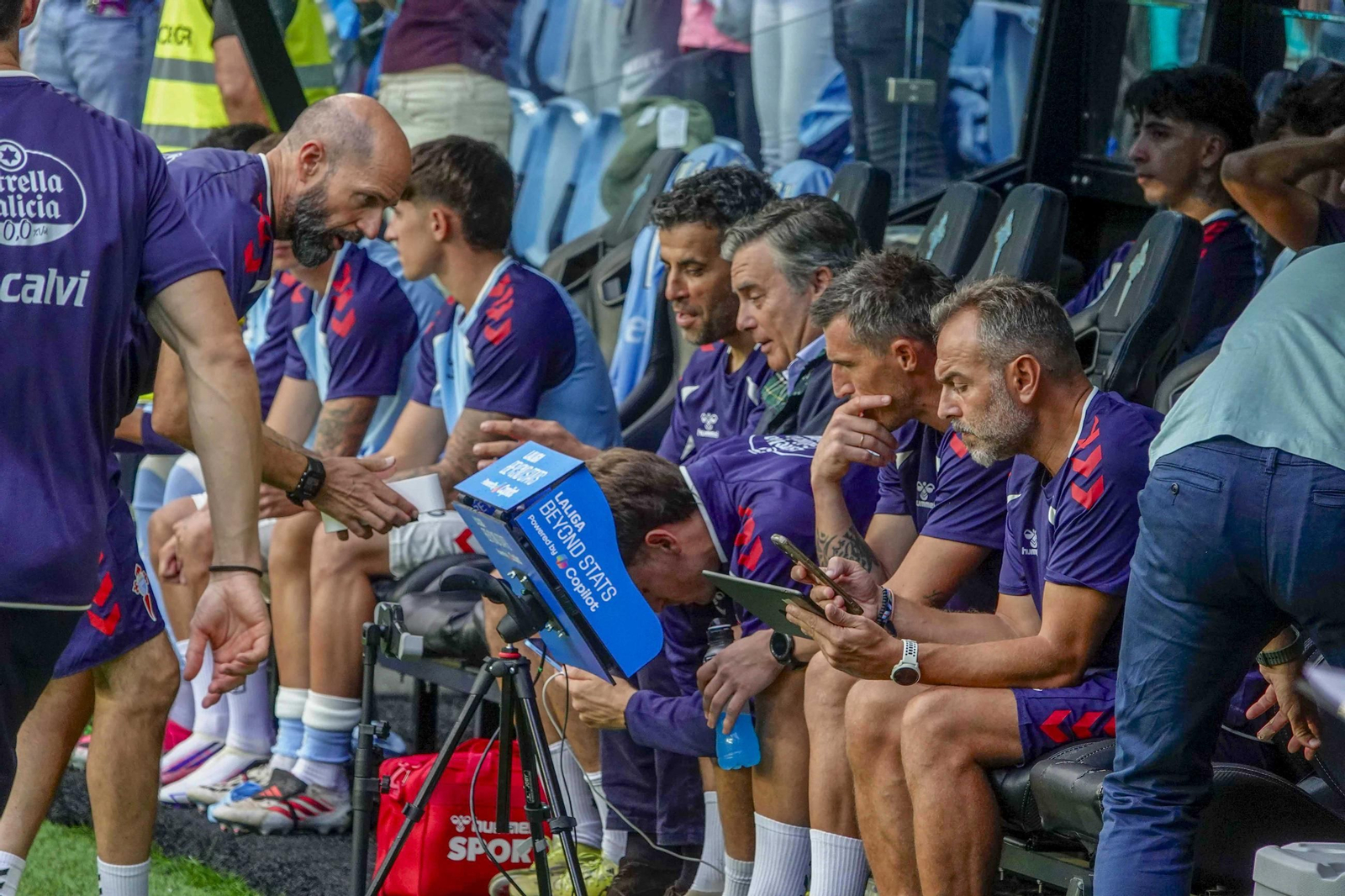 Galería | El Celta Fortuna se estrena como local en Segunda División