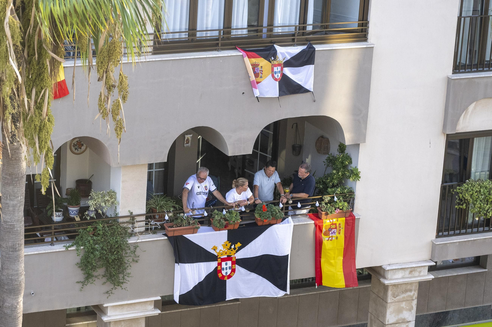 Concentración en Ceuta para protestar por la crisis migratoria con motivo de la celebración del Día de Ceuta.