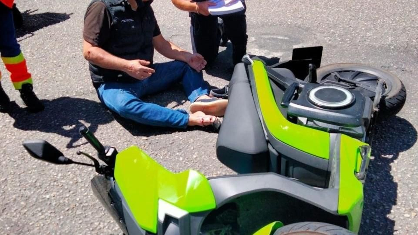 El motorista herido en Vigo.