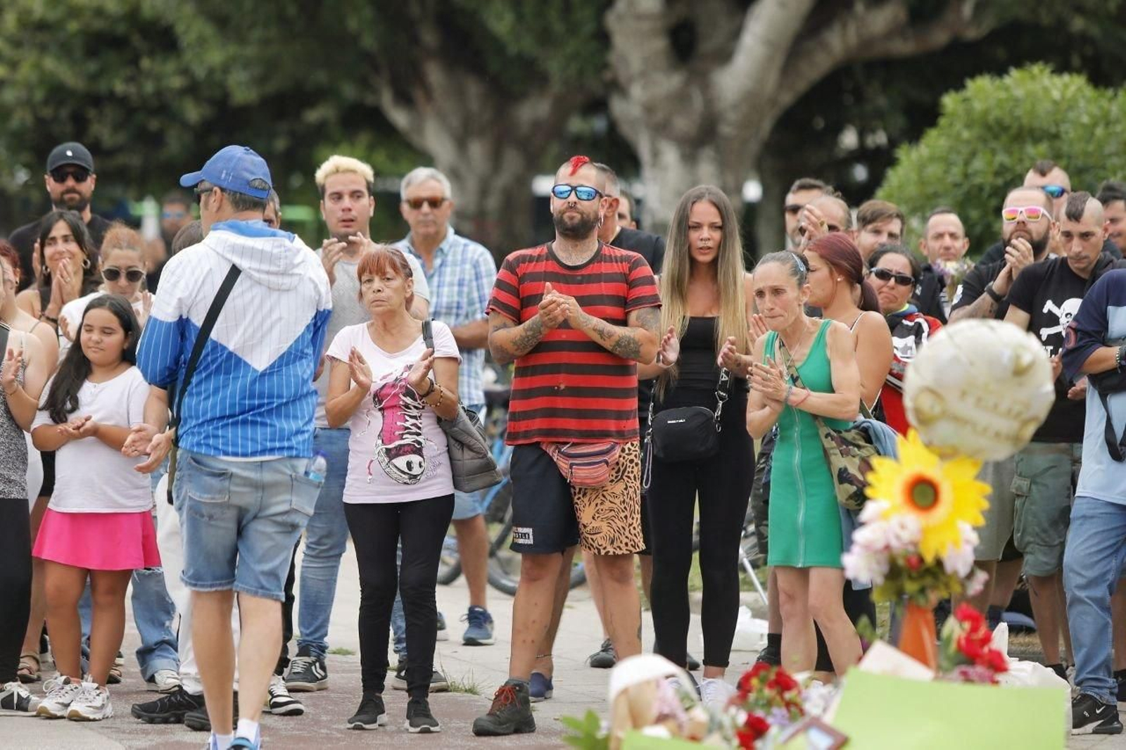 Homenaje al fallecido en Cangas el pasado viernes en un accidente automovilístico, Miguel Pereira.