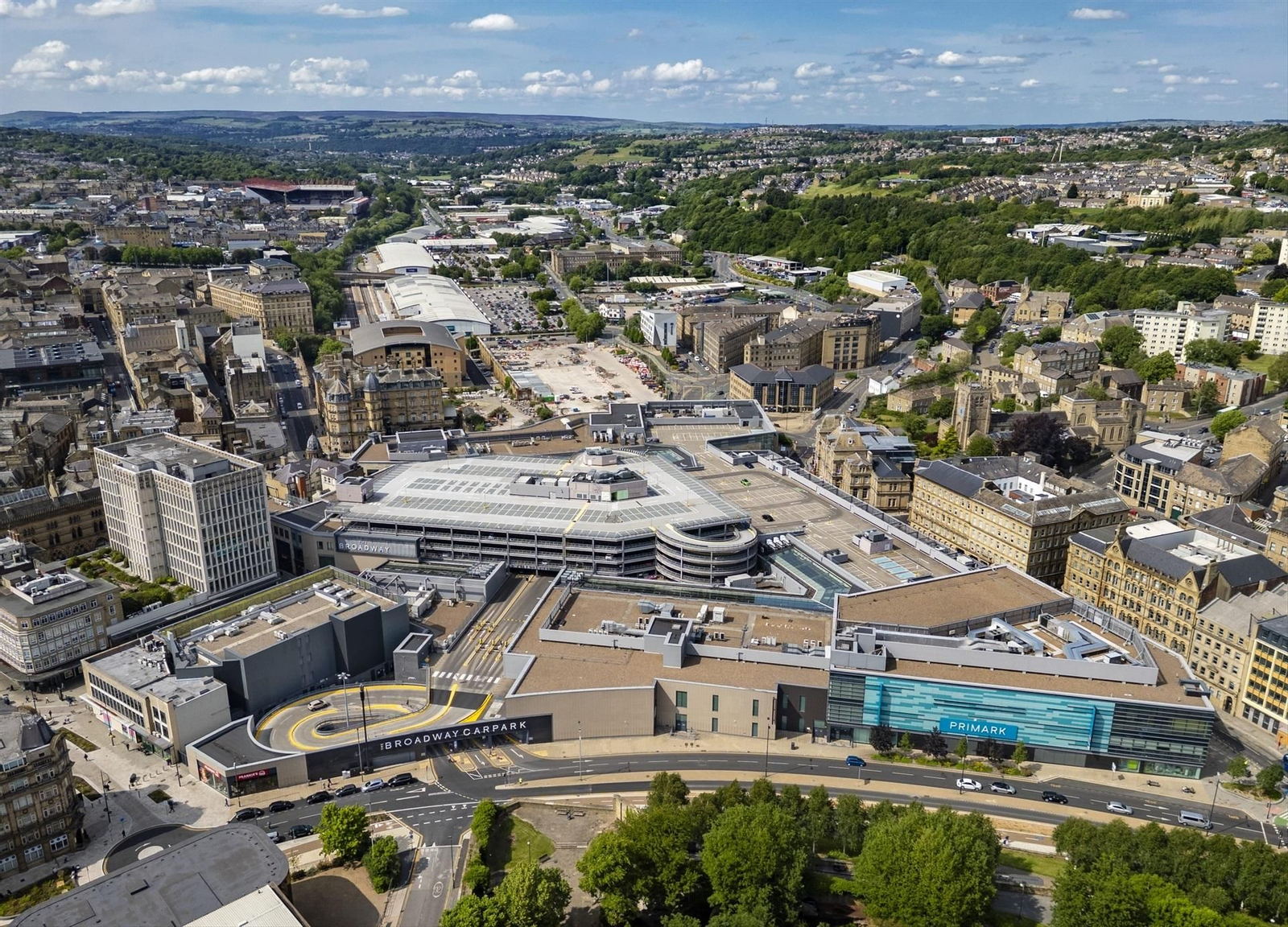 Centro comercial de Eurofund en Bradford, Reino Unido
