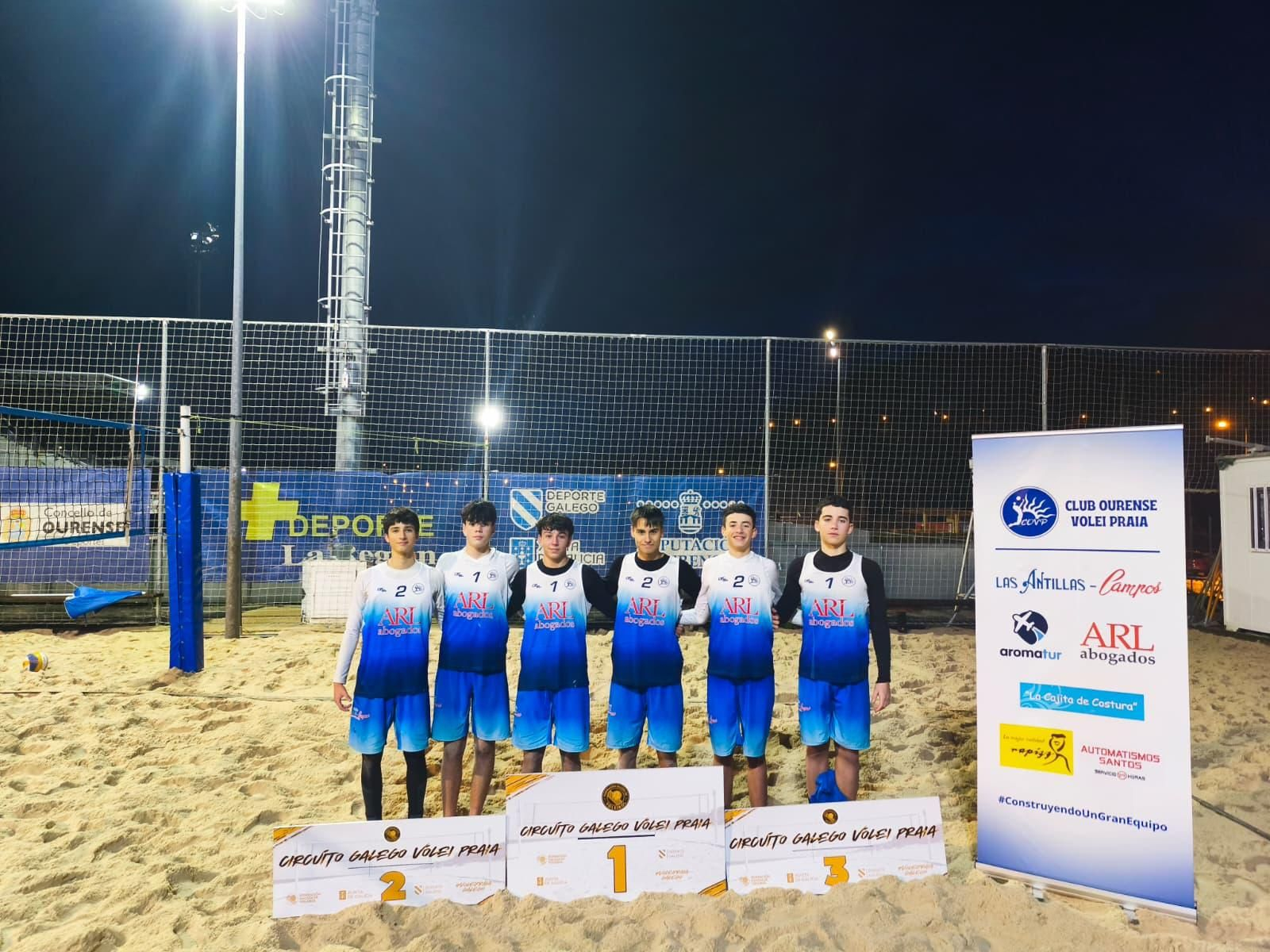 Galería | El Campeonato Gallego Sub-21 de Voley Playa se disfrutó en Oira