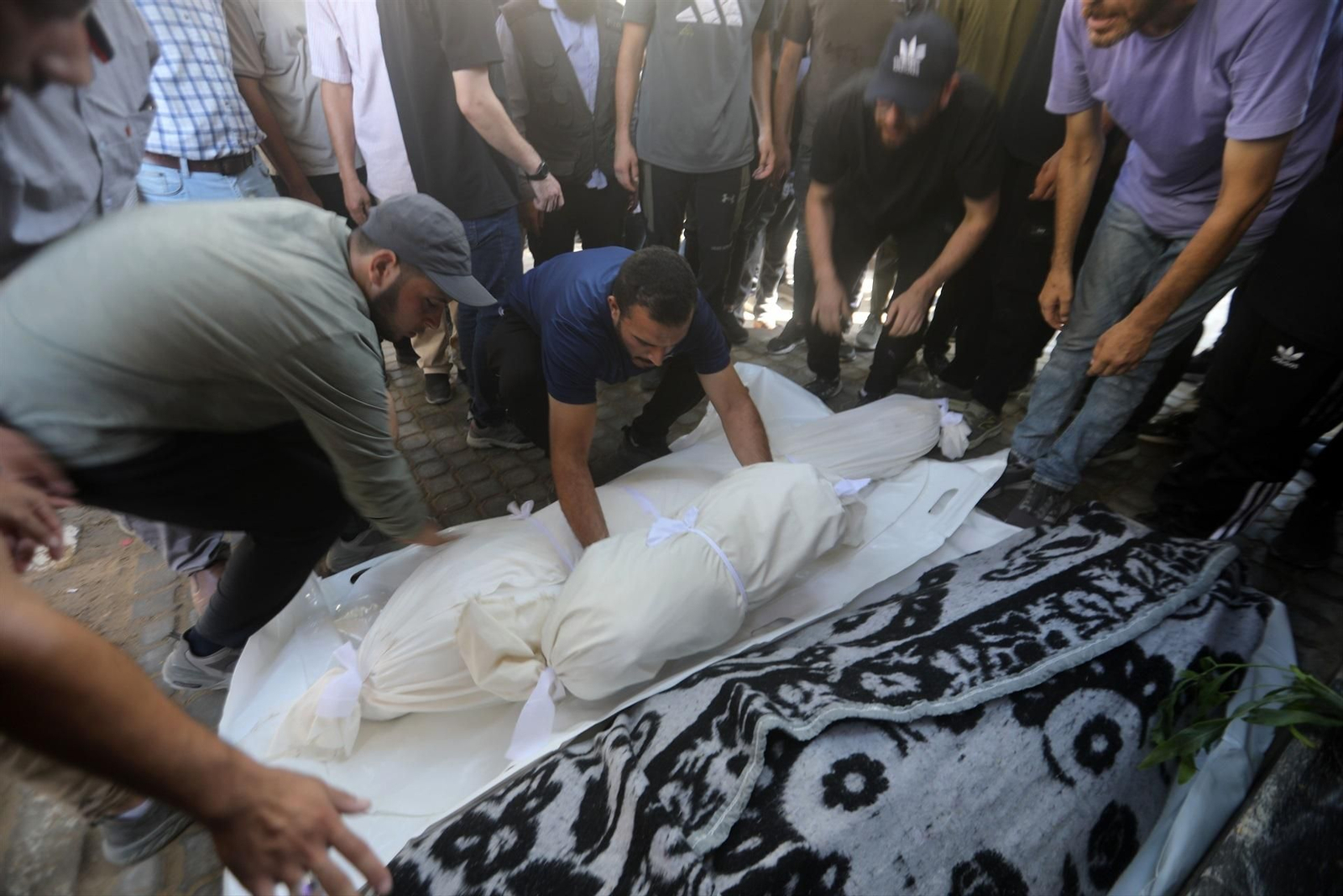 Israel continúa matando palestinos en Gaza