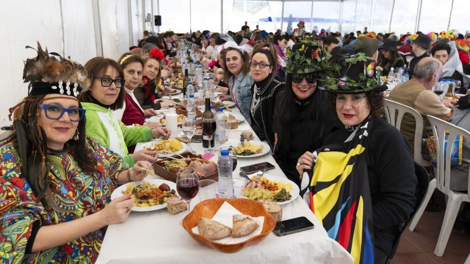 Seixalbo celebra su "cocido bacanal"