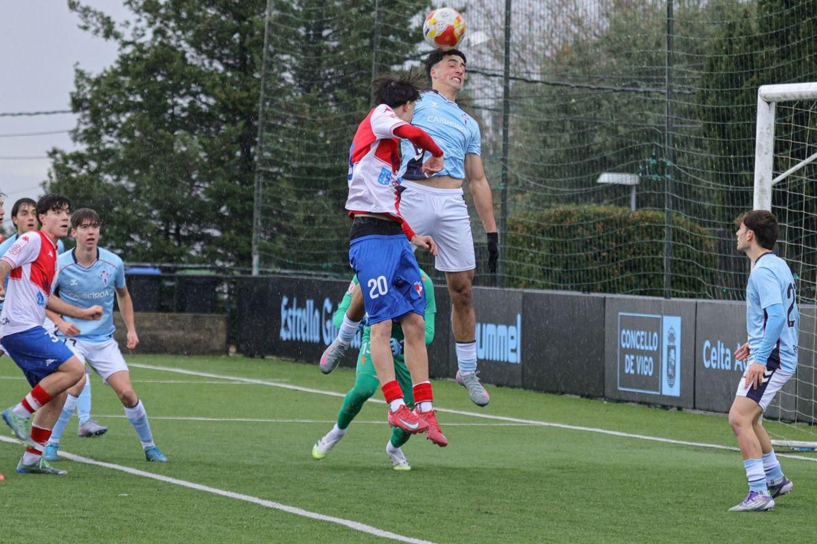 El equipo celeste dio la bienvenida al invierno con una goleada.