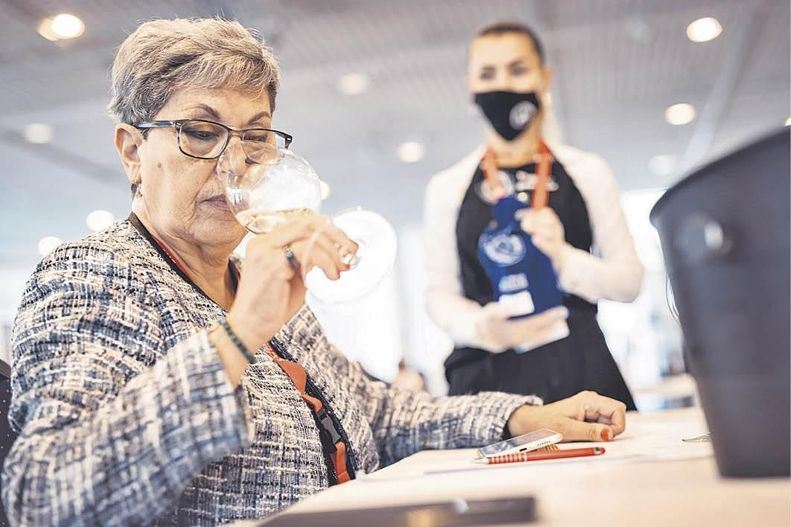 El jurado, formado por 300 miembros, realizó las catas durante 9 días.