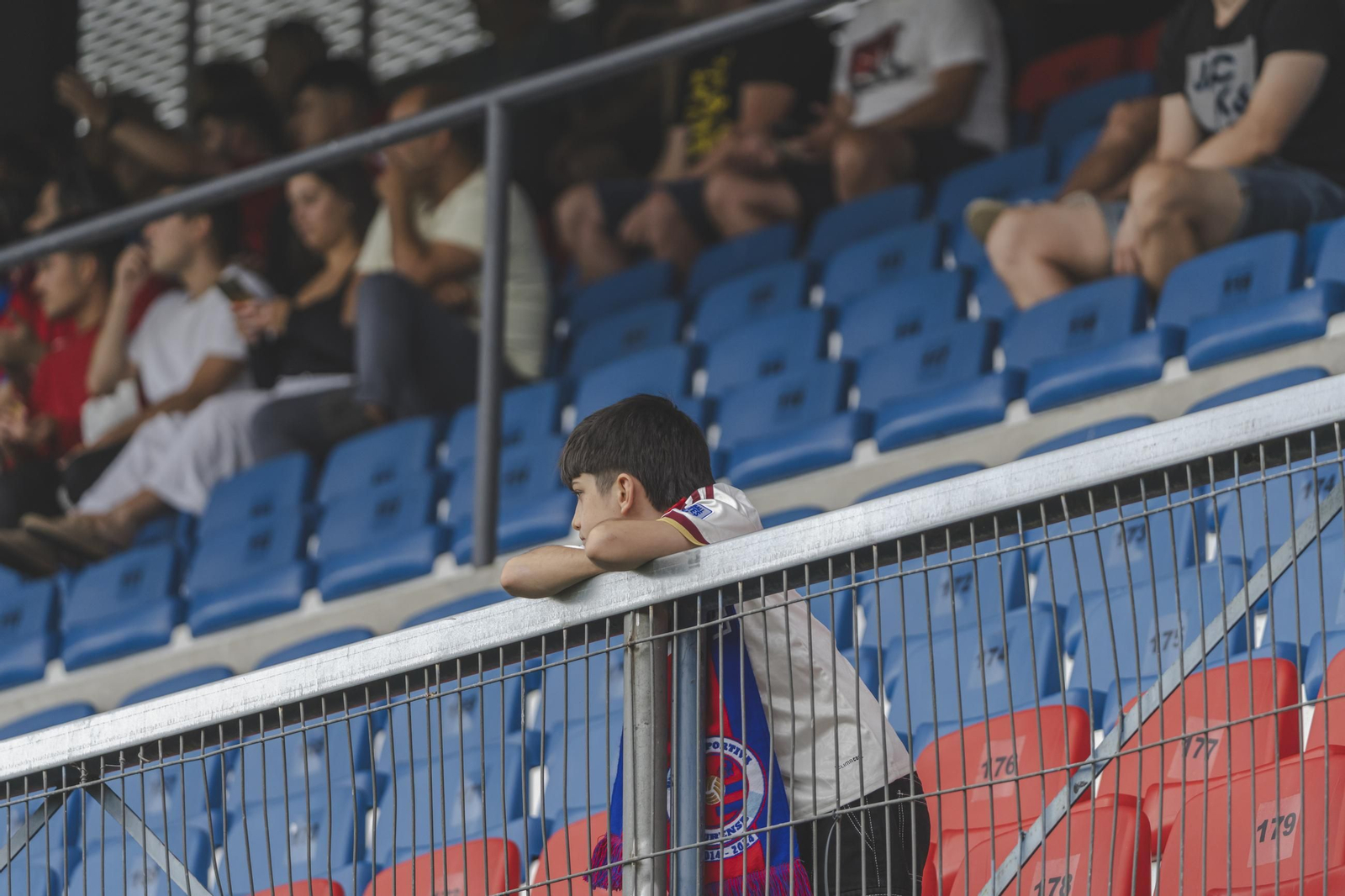 Galería | O Couto disfruta con el estreno de la UD Ourense en Primera Federación, en fotos