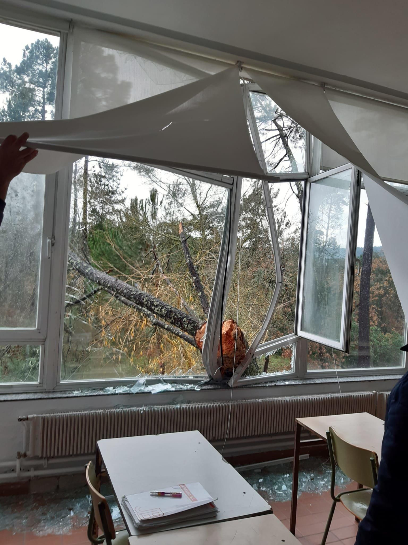 Destrozos en la Universidad Laboral por el temporal