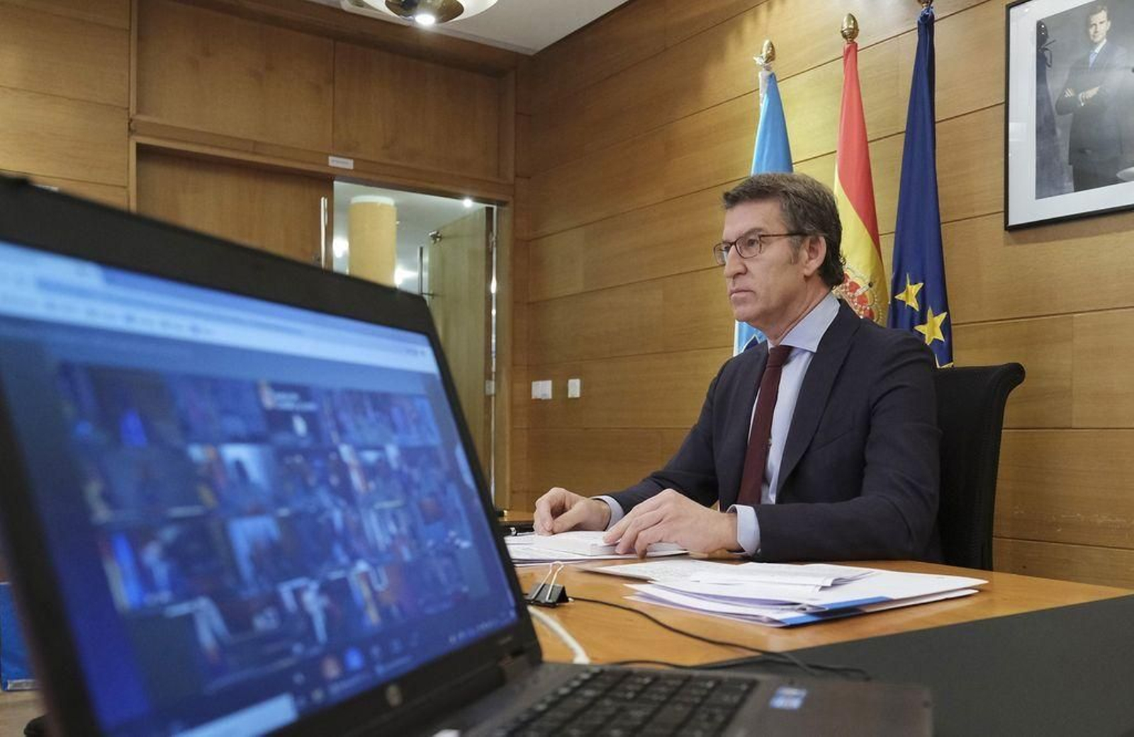 Núñez Feijóo, durante la videoconferencia con Sánchez y el resto de presidentes autonómicos.