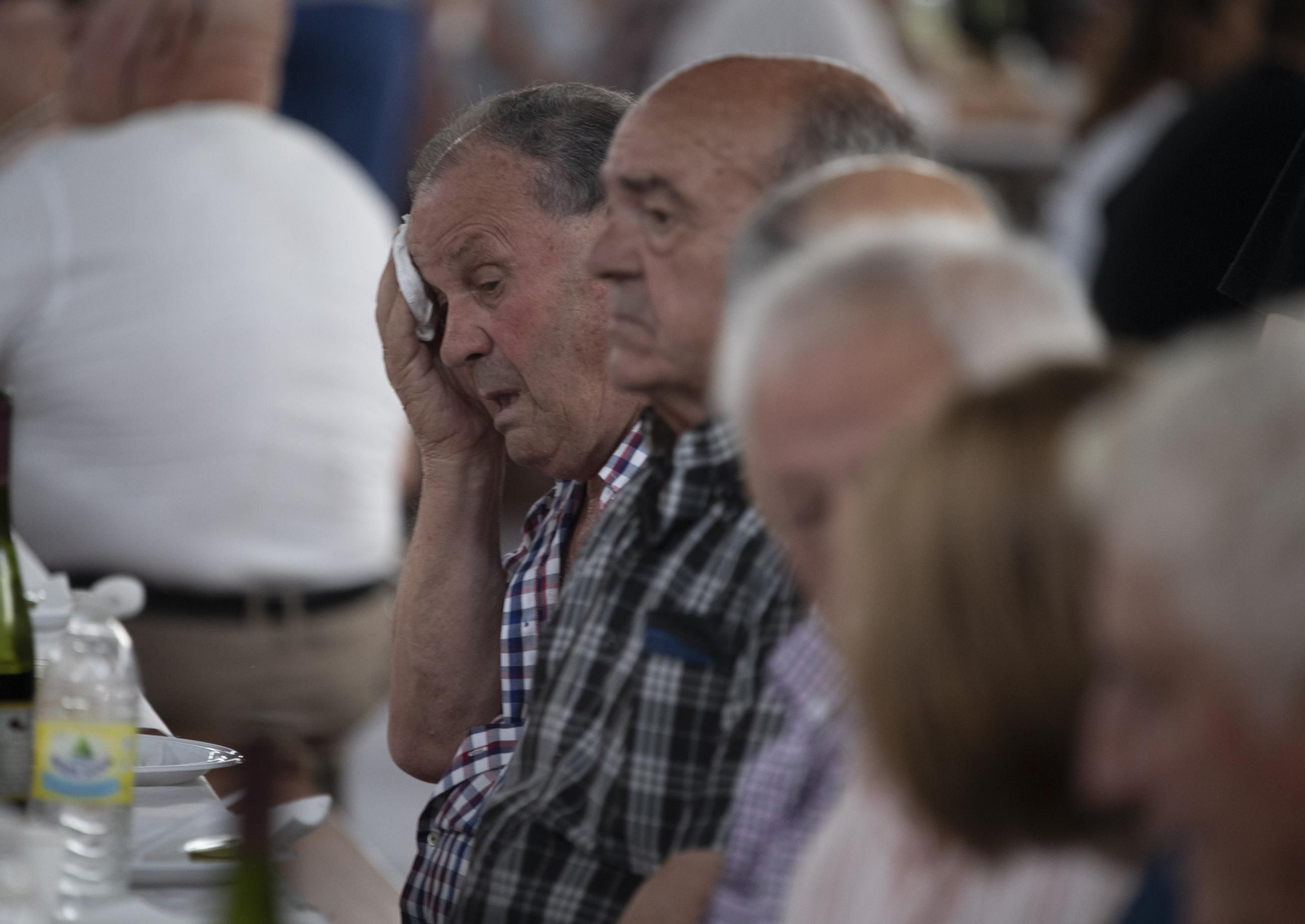 Galería | Ourense vive un domingo asfixiante a más de 40 grados, en fotos