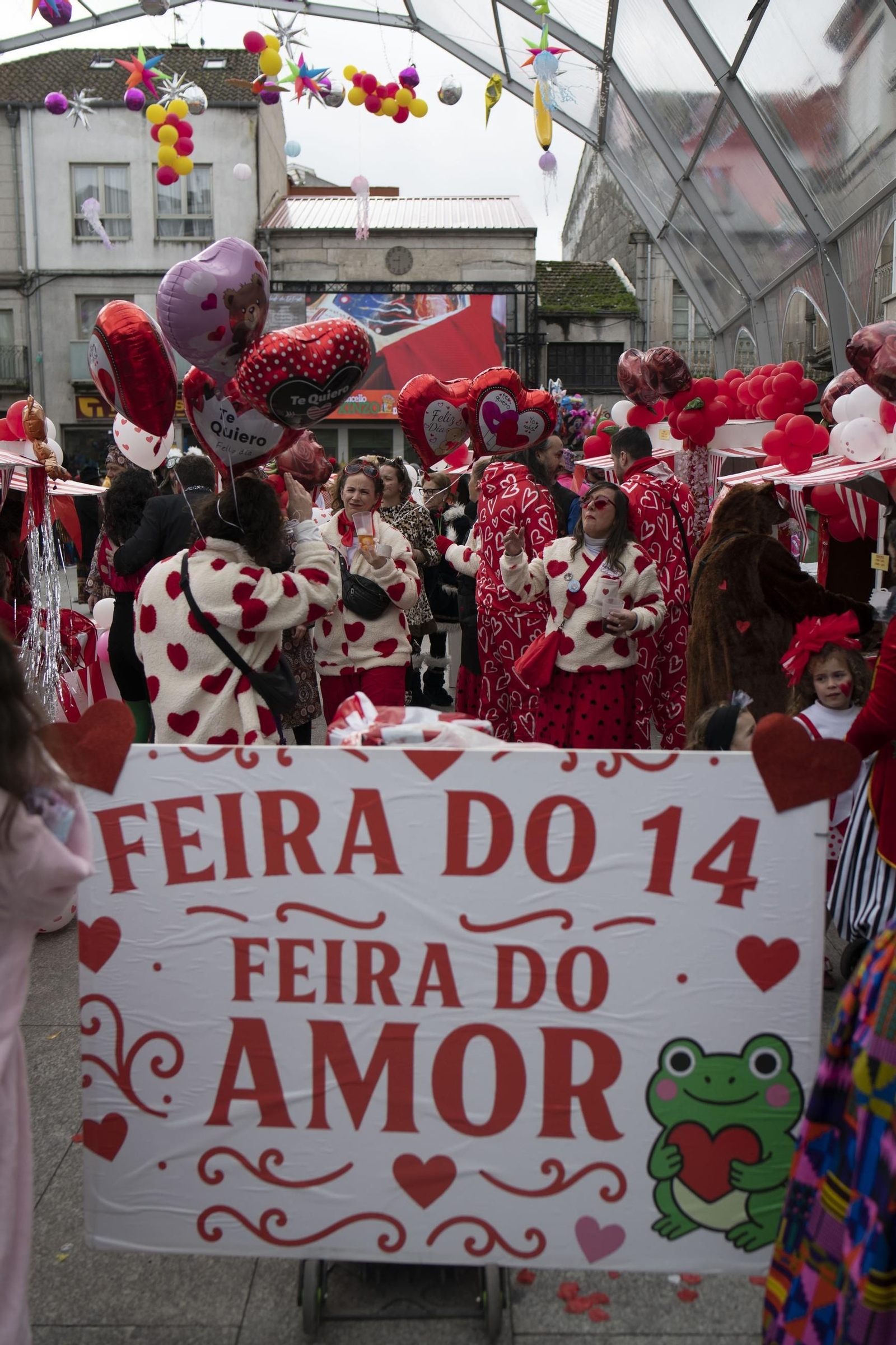 Galería | El sol hace acto de presencia en la mañana de sábado de Entroido de Xinzo de Limia
