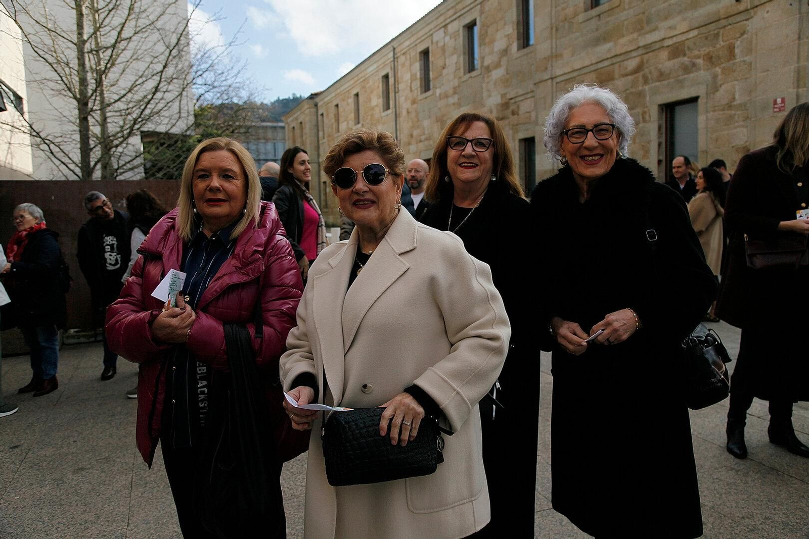 Celia, Puri, Encarna e Herminia.