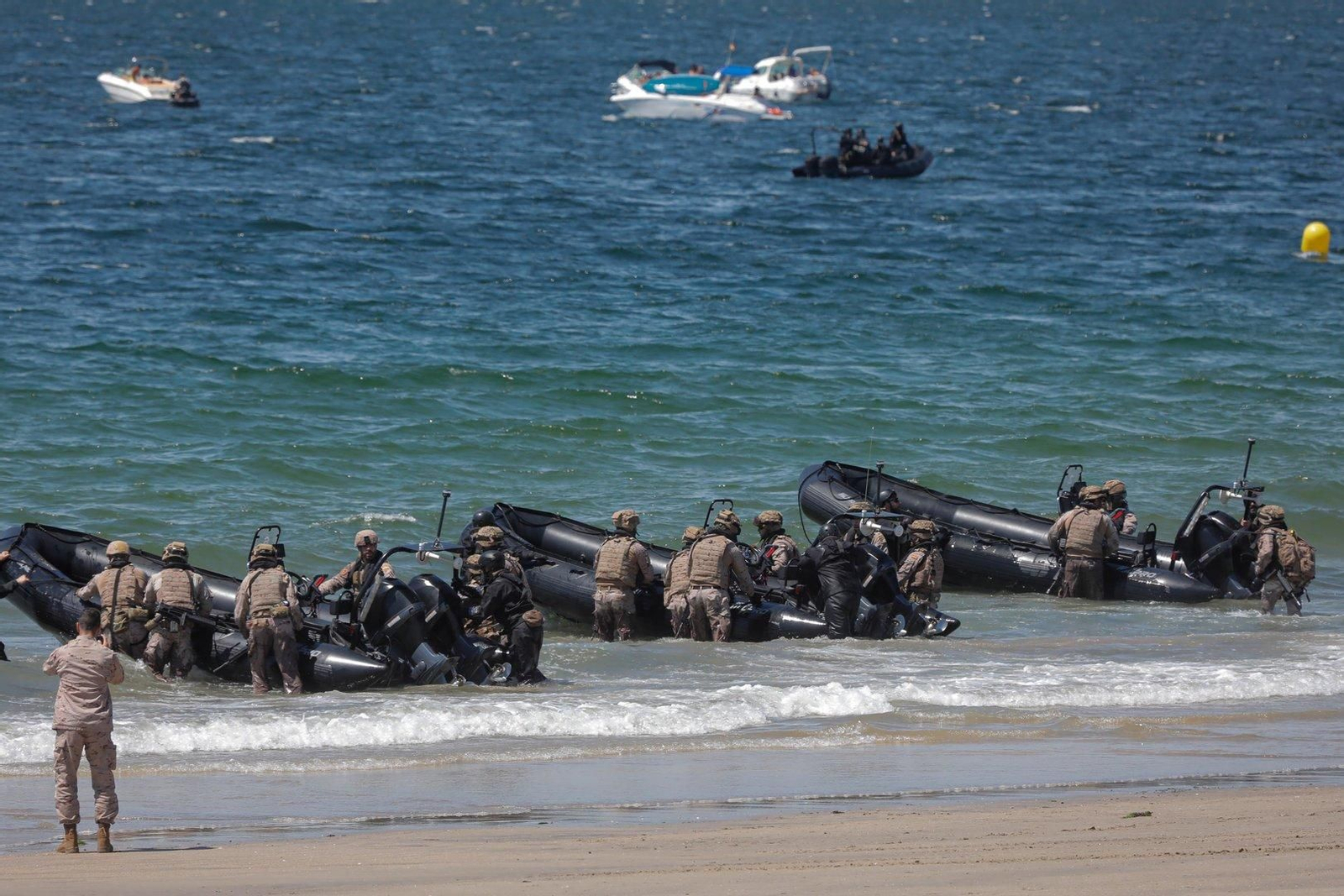 Exhibición flota Dédalo 24 en Samil.