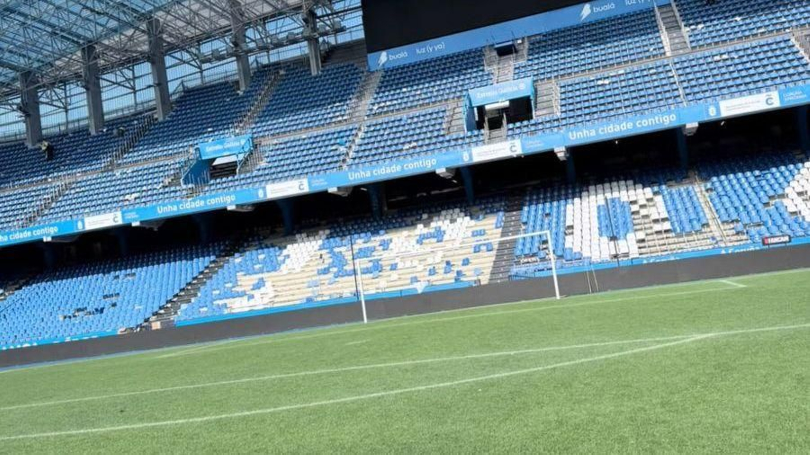 El Deportivo cuenta 752 butacas arrancadas en los festejos del ascenso.