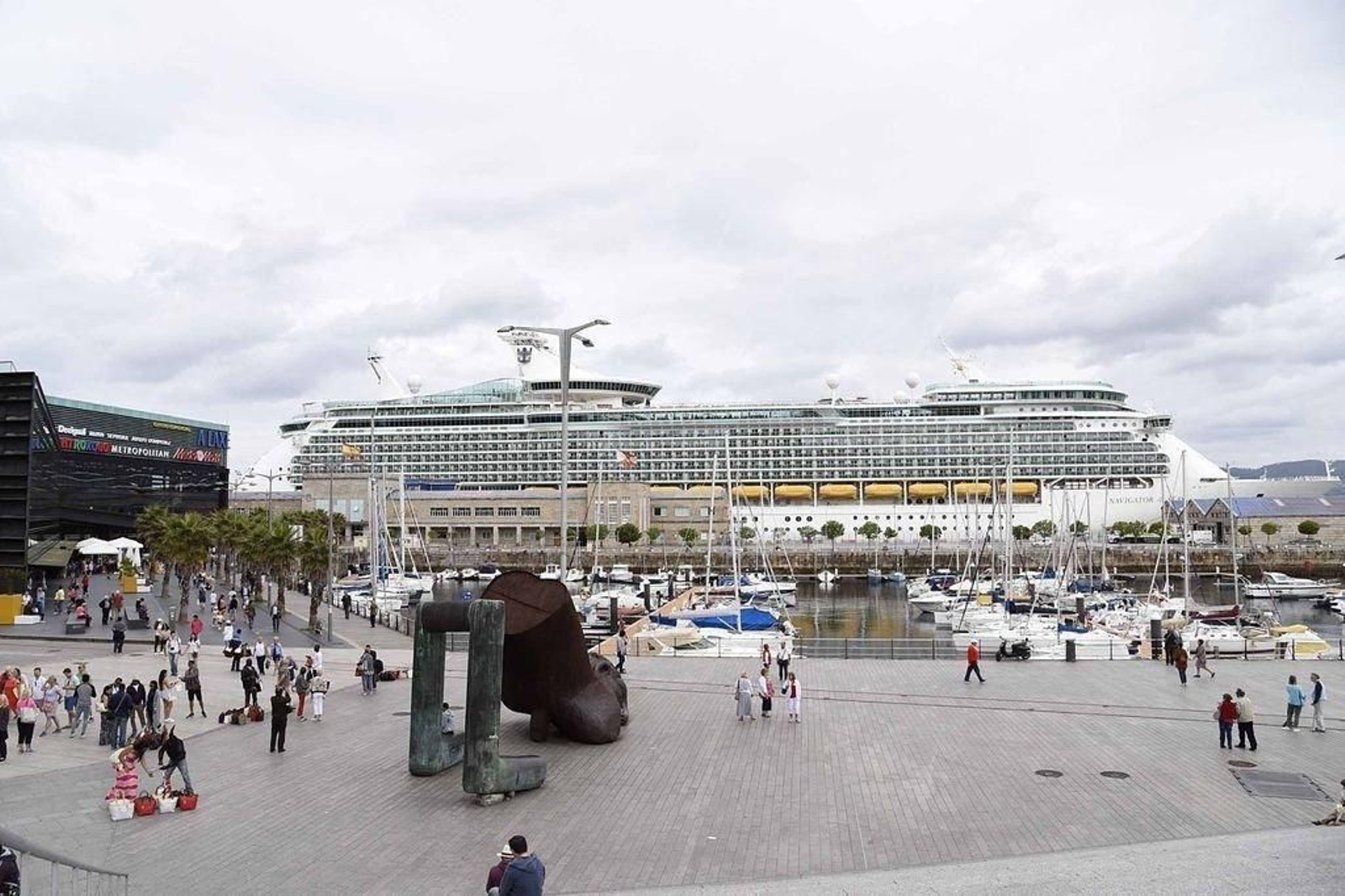 El "Independence of the Seas" llegará tres veces más este año con 10.000 pasajeros a bordo.