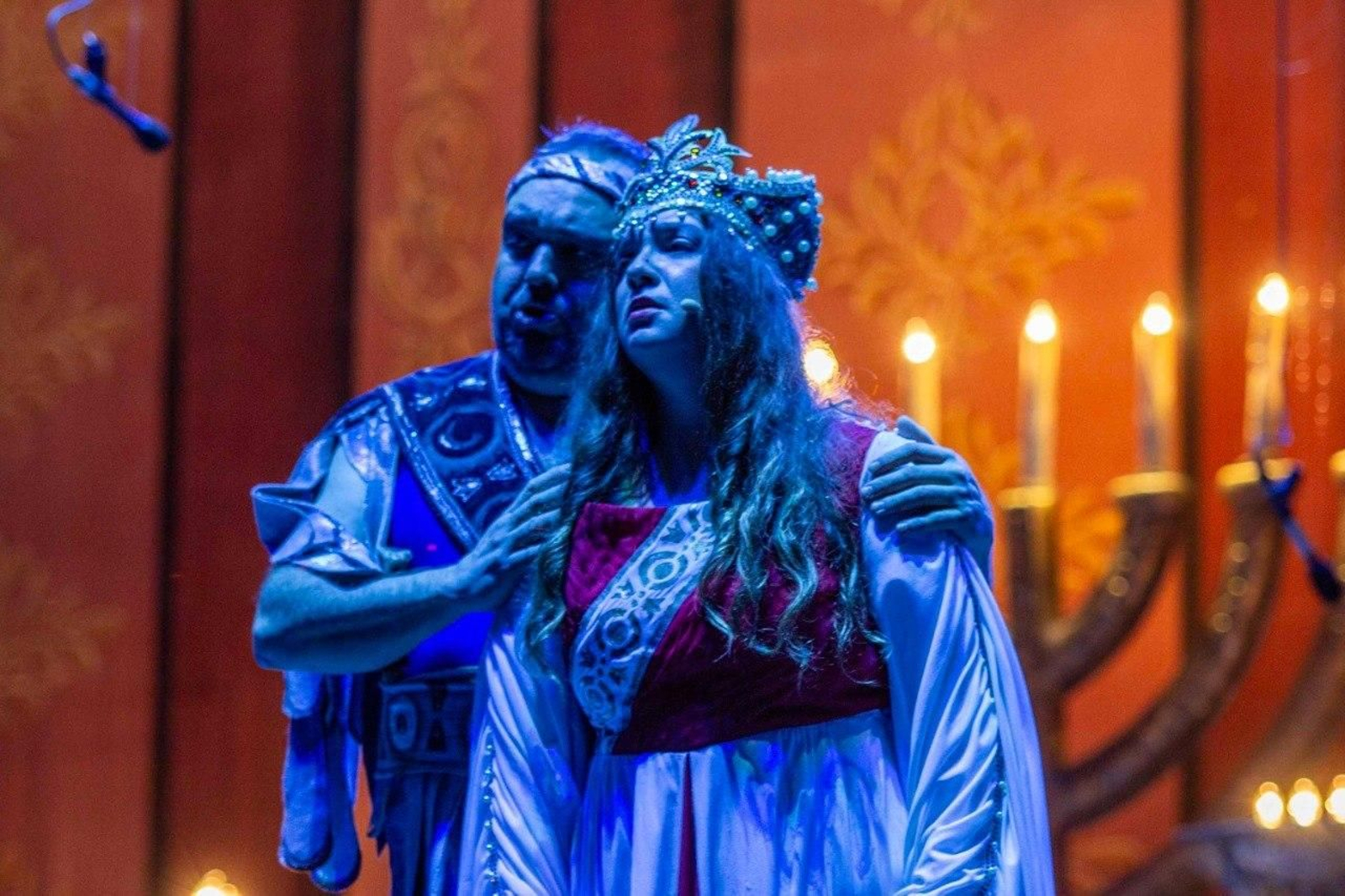Galería | Castrelos se viste de gala para la ópera 'Nabucco'