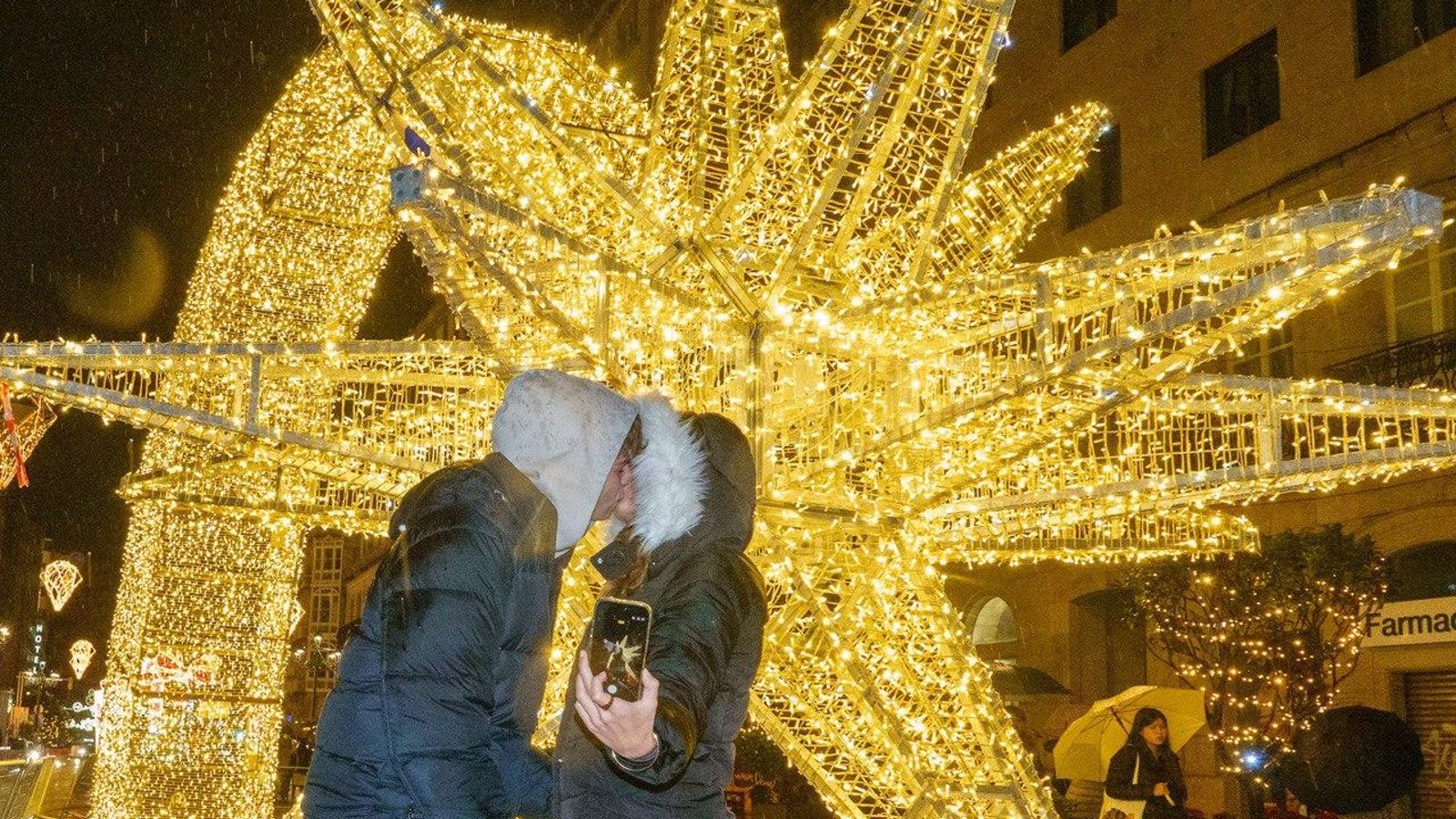 Galería | Vigo se ilumina con las luces de Navidad 2025