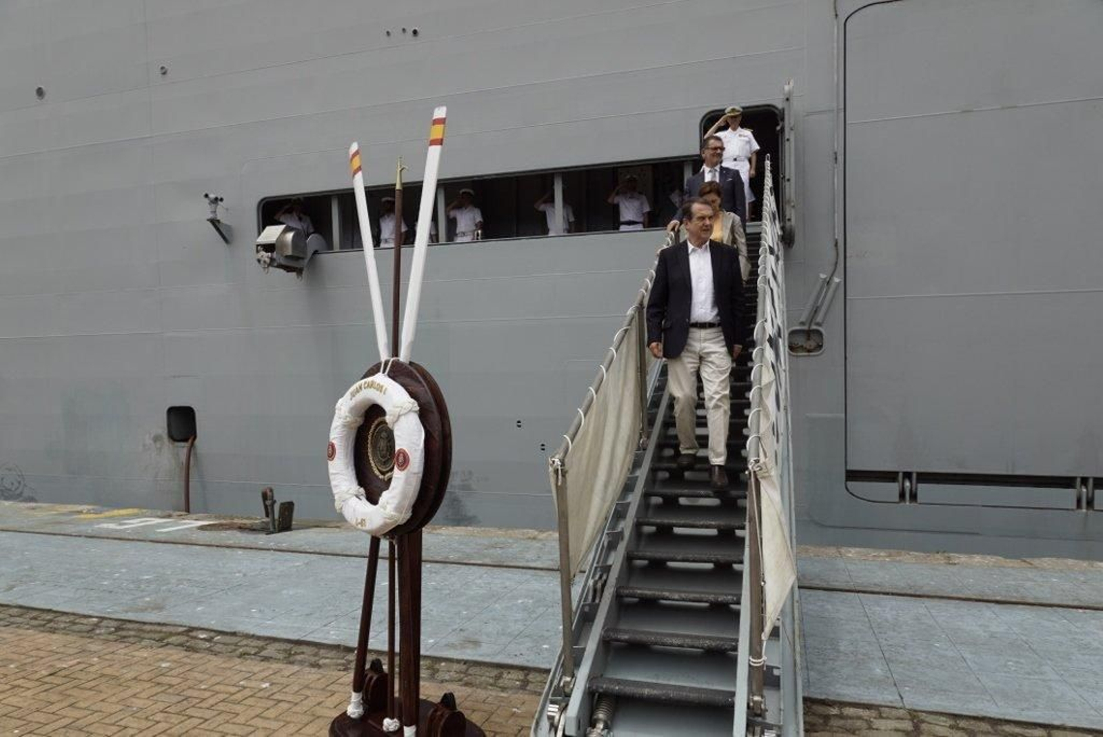 El portaviones Juan Carlos I en Vigo  (50) (1024x684)