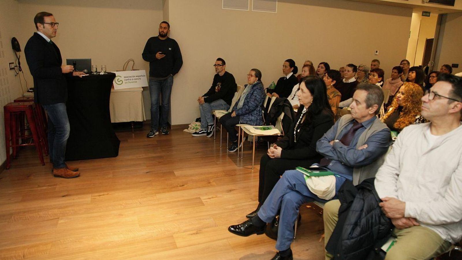 Germán Rodríguez-Saa se dirige a los voluntarios.