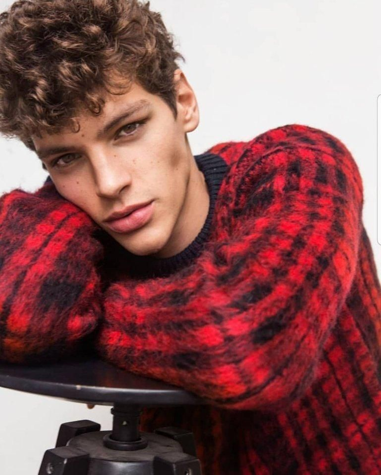 El modelo vigués Álvaro Silveirar 6