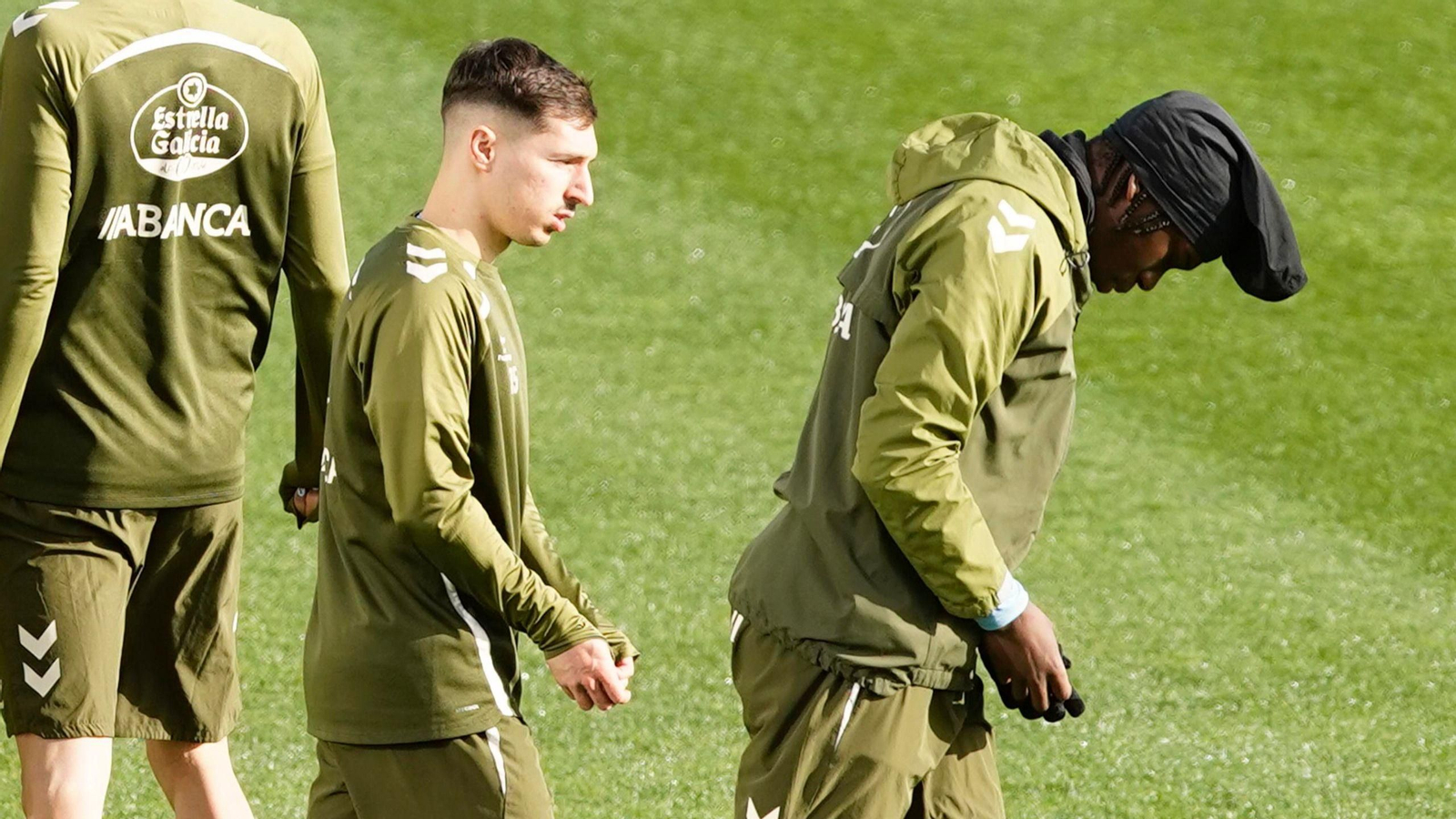 Bryan Zaragoza en el entrenamiento de este sábado en Afouteza.
