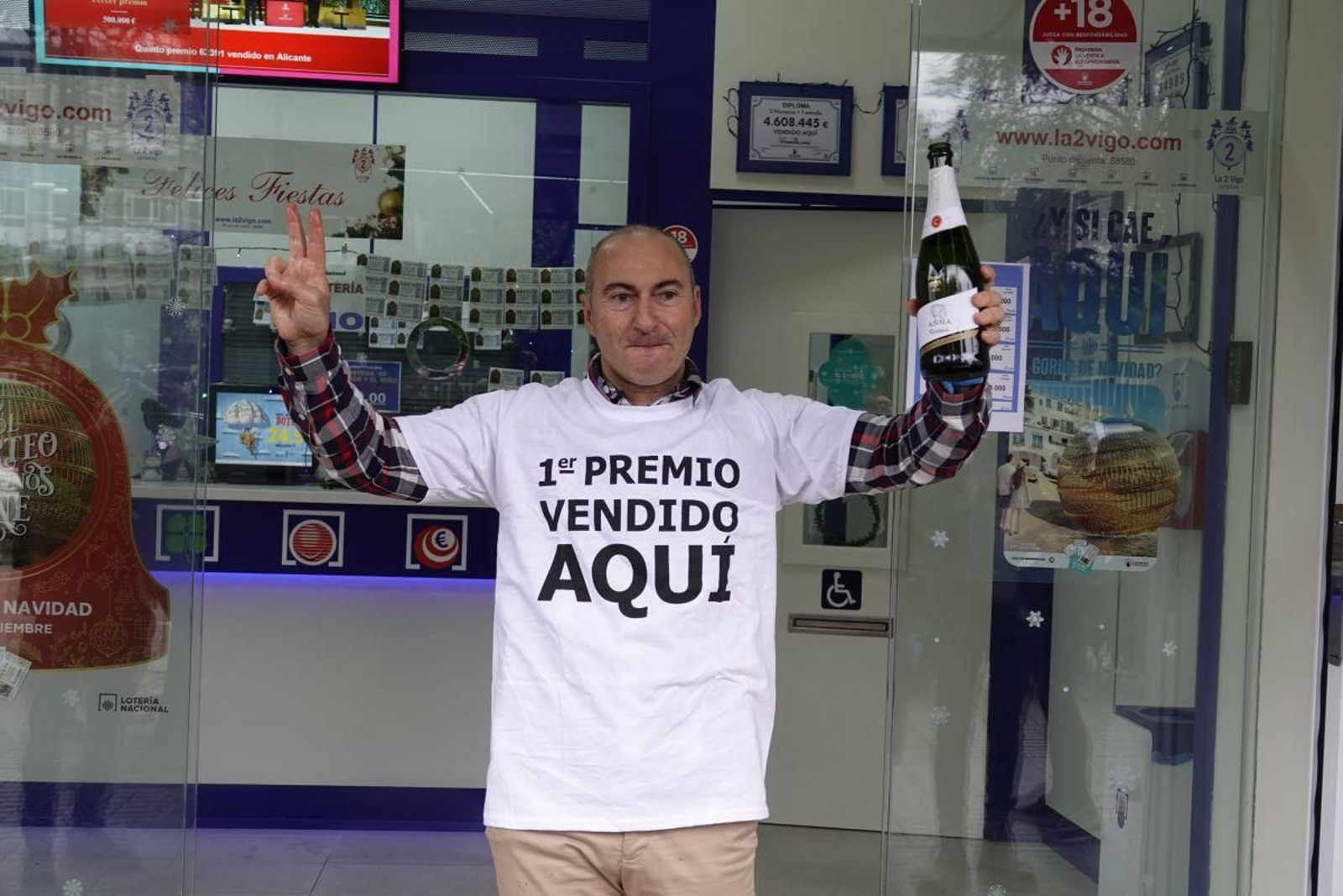 El lotero de Gran Vía, en Vigo,  que dio un décimo del  premio.