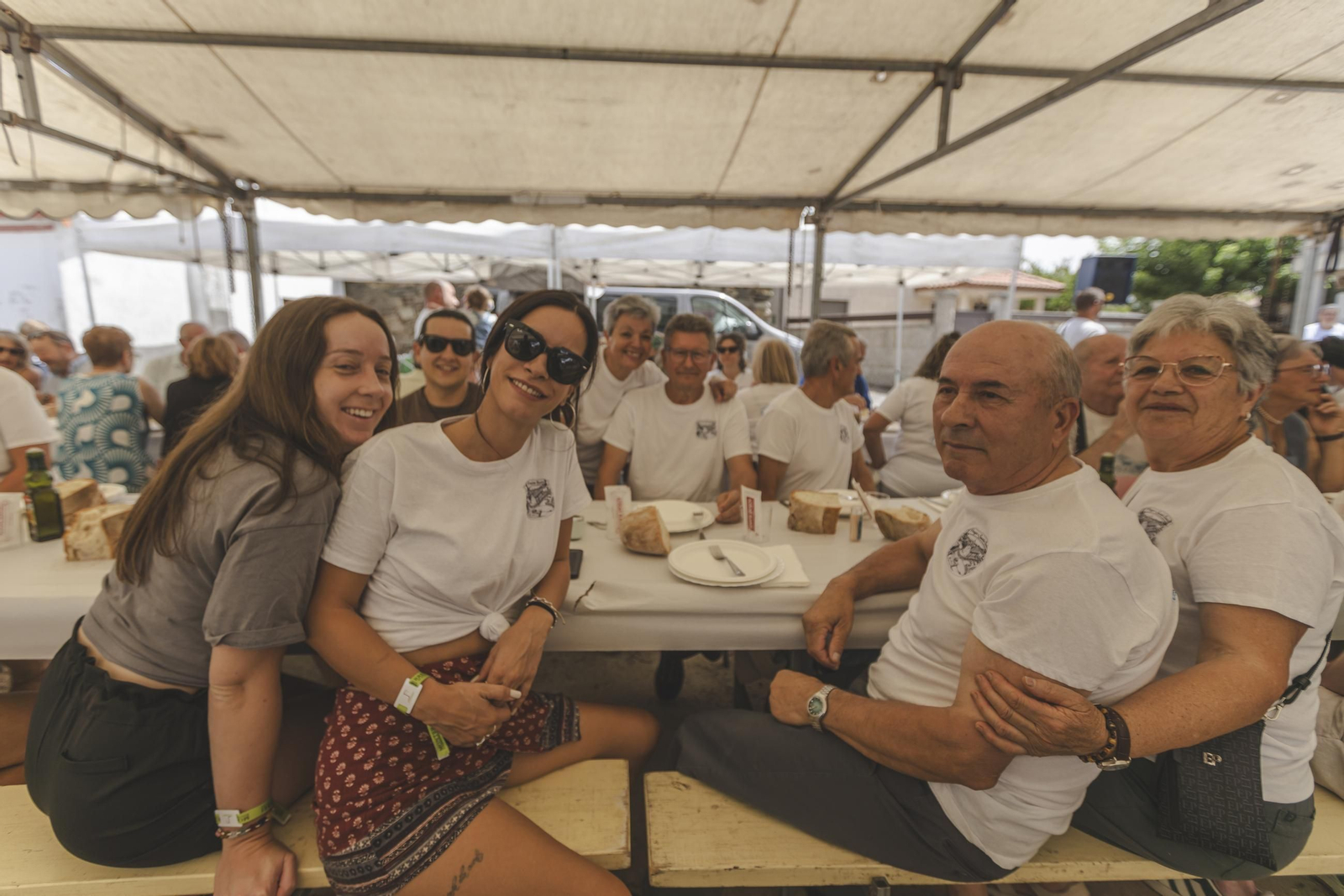 Galería | Progo se llena de vida y reencuentros con una comida entre vecinos, en fotos