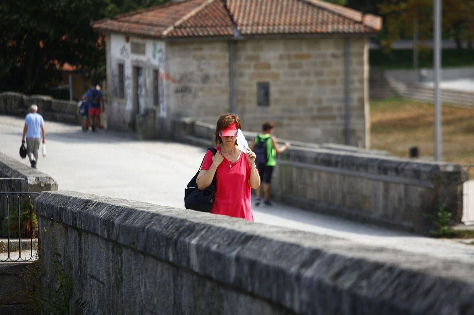 Un día de calor en Ourense. MIGUEL ÁNGEL