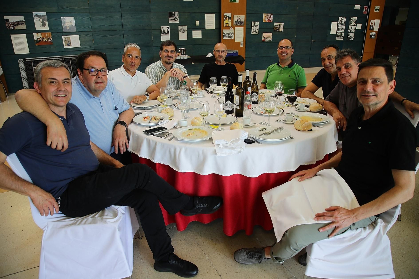 José Luis, Herrero, Alfredo, Javier, Conde, Miro, Juan, Luis y Miguel.