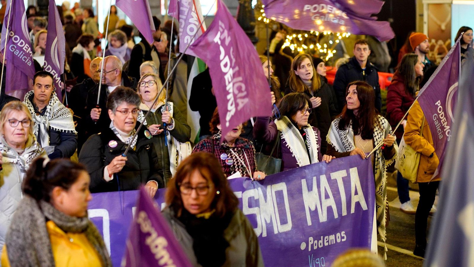 Galería | Vigo se une contra la violencia de género en el 25N